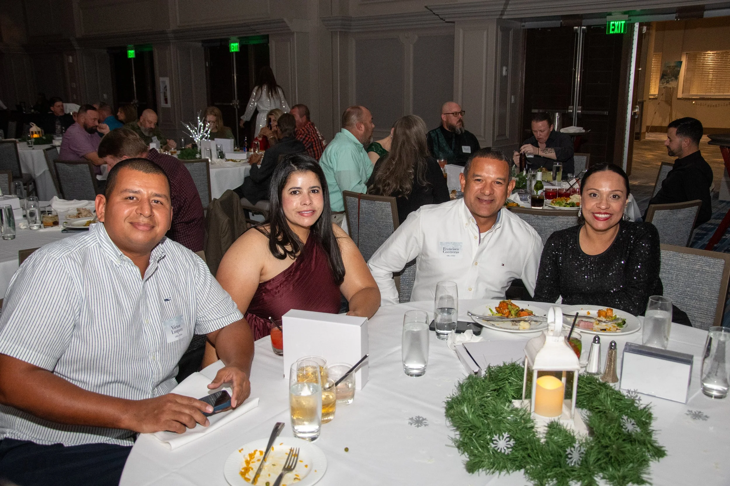 D and D Christmas-243.jpg