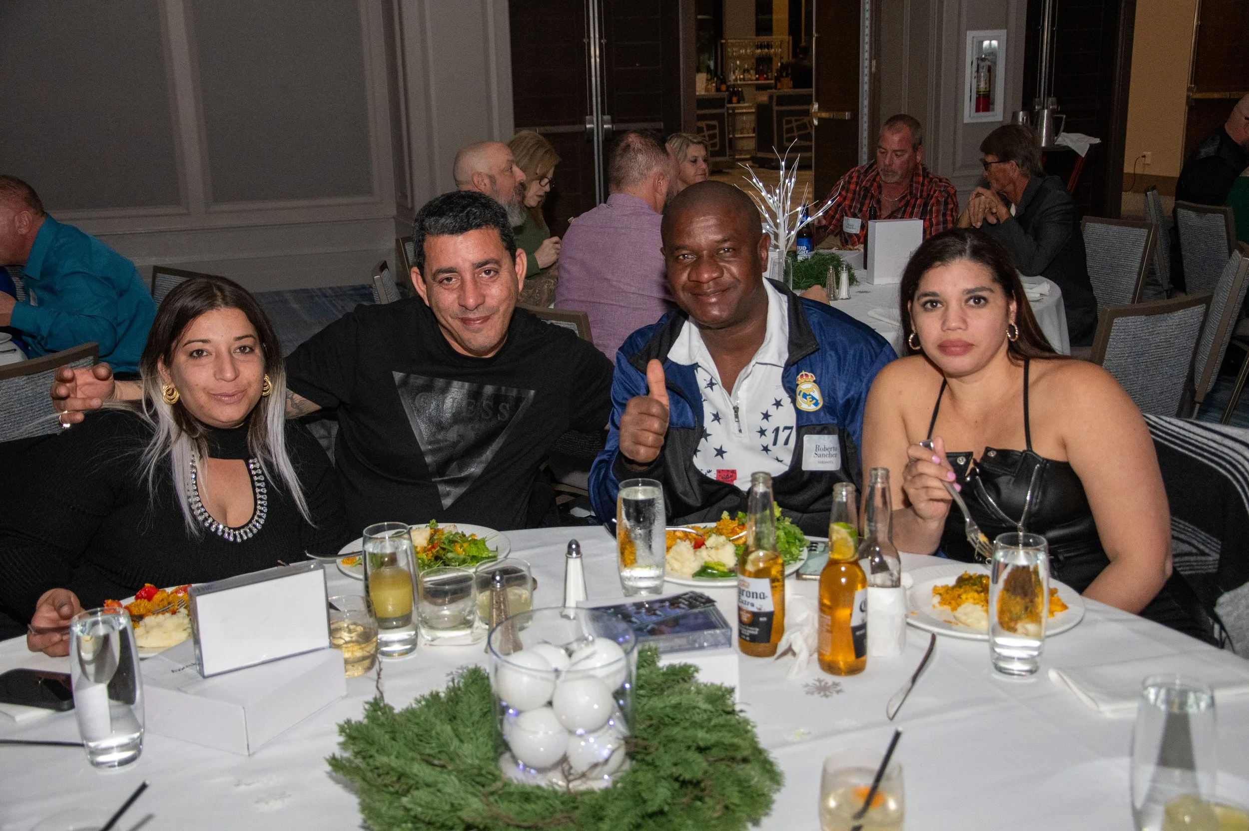 D and D Christmas-248.jpg