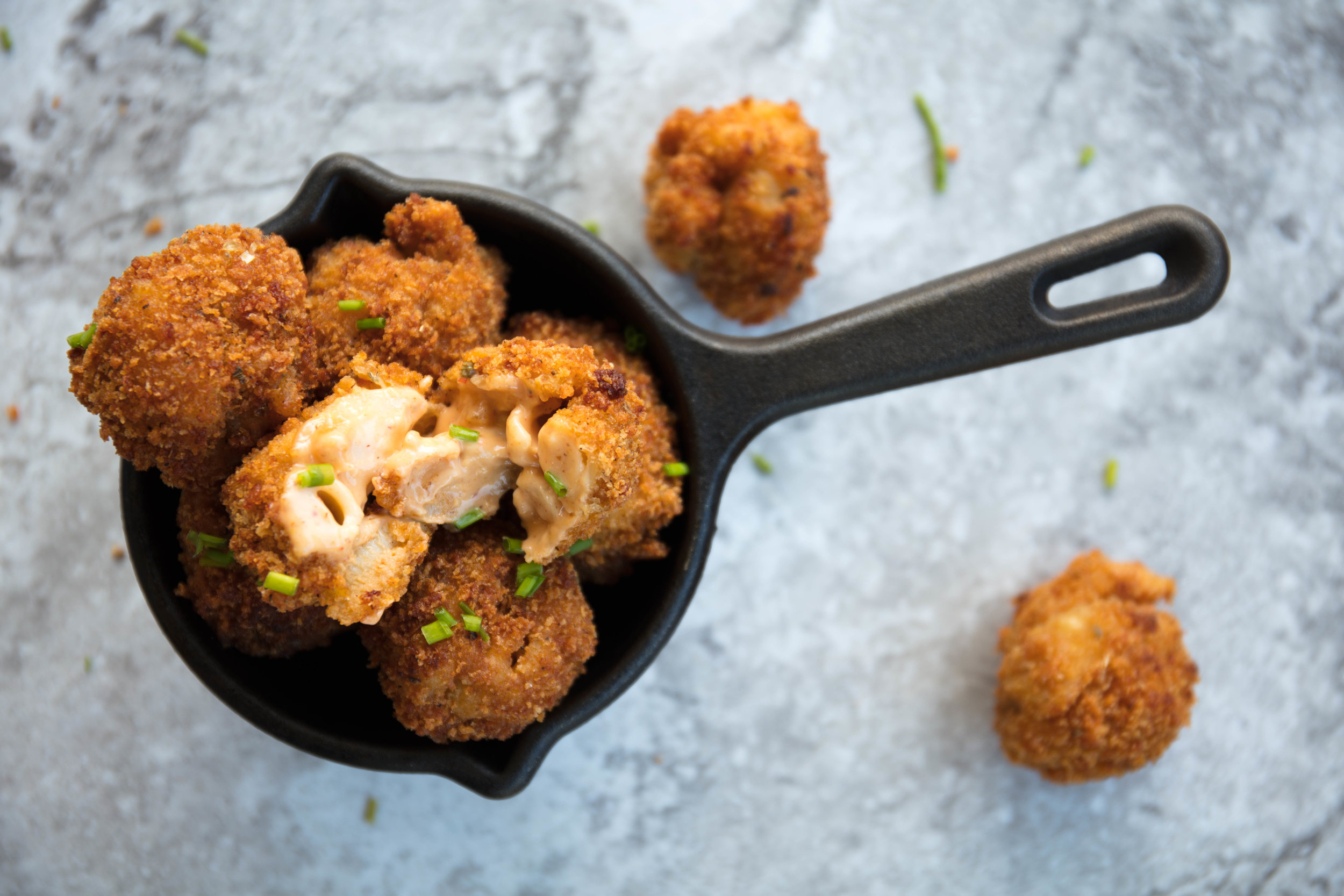 VEGANATION-mac&cheeseballs.jpg