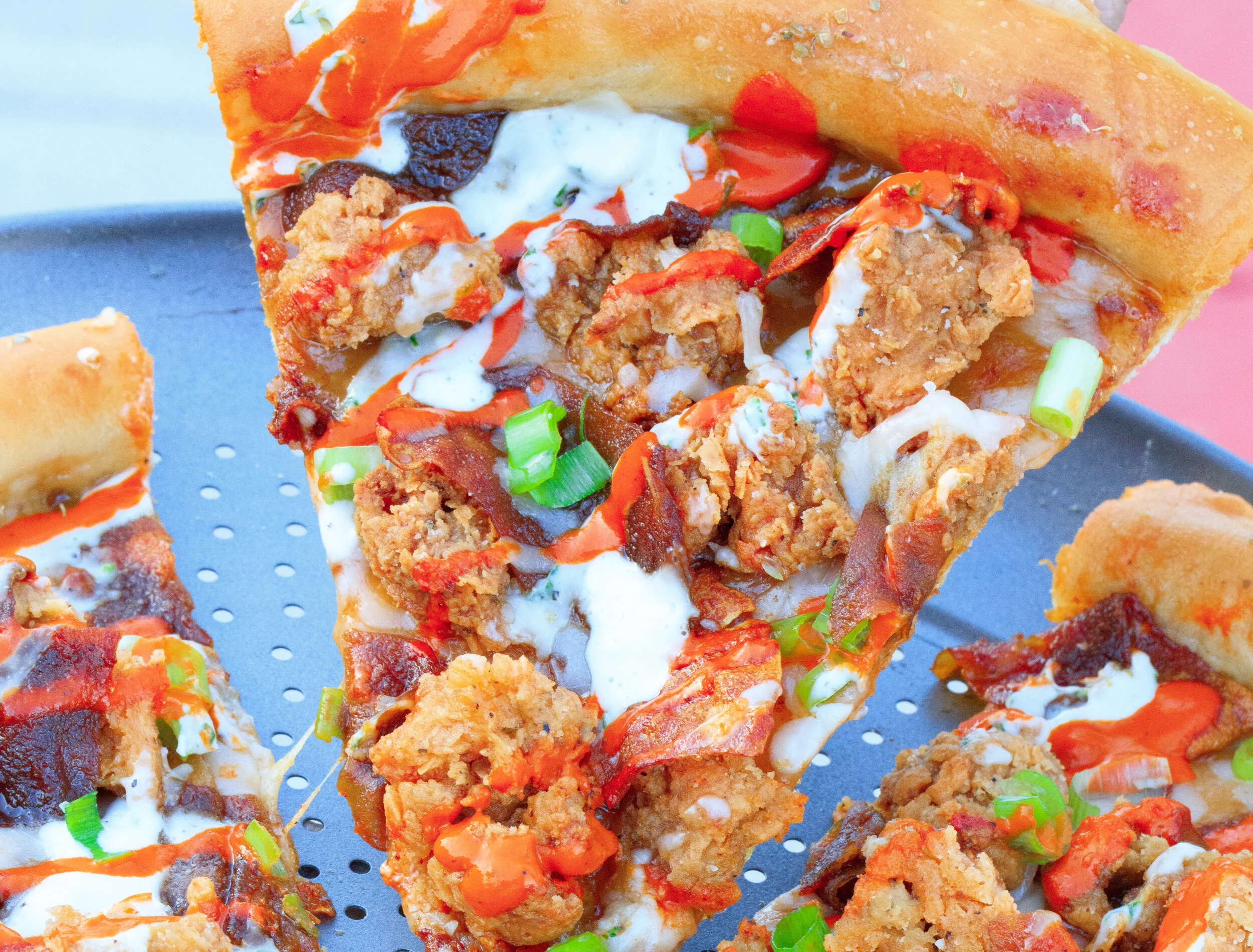 ATLAS MONROE BUFFALO CHICK'N PIZZA.jpg