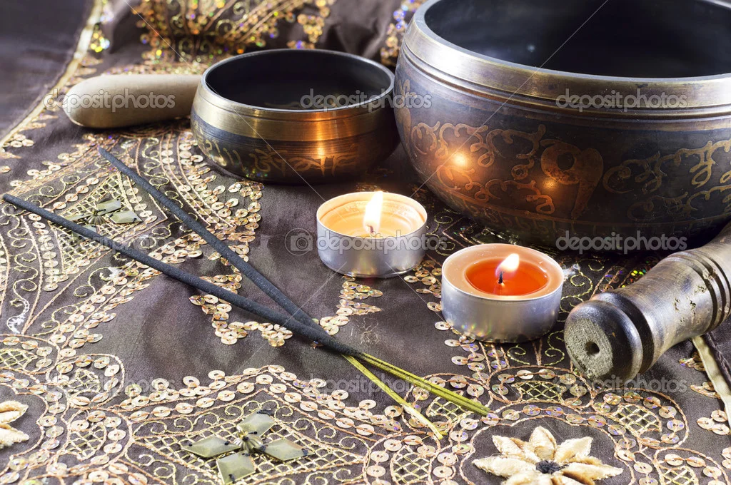 depositphotos_51081509-Tibet-bowls-and-candles.jpg