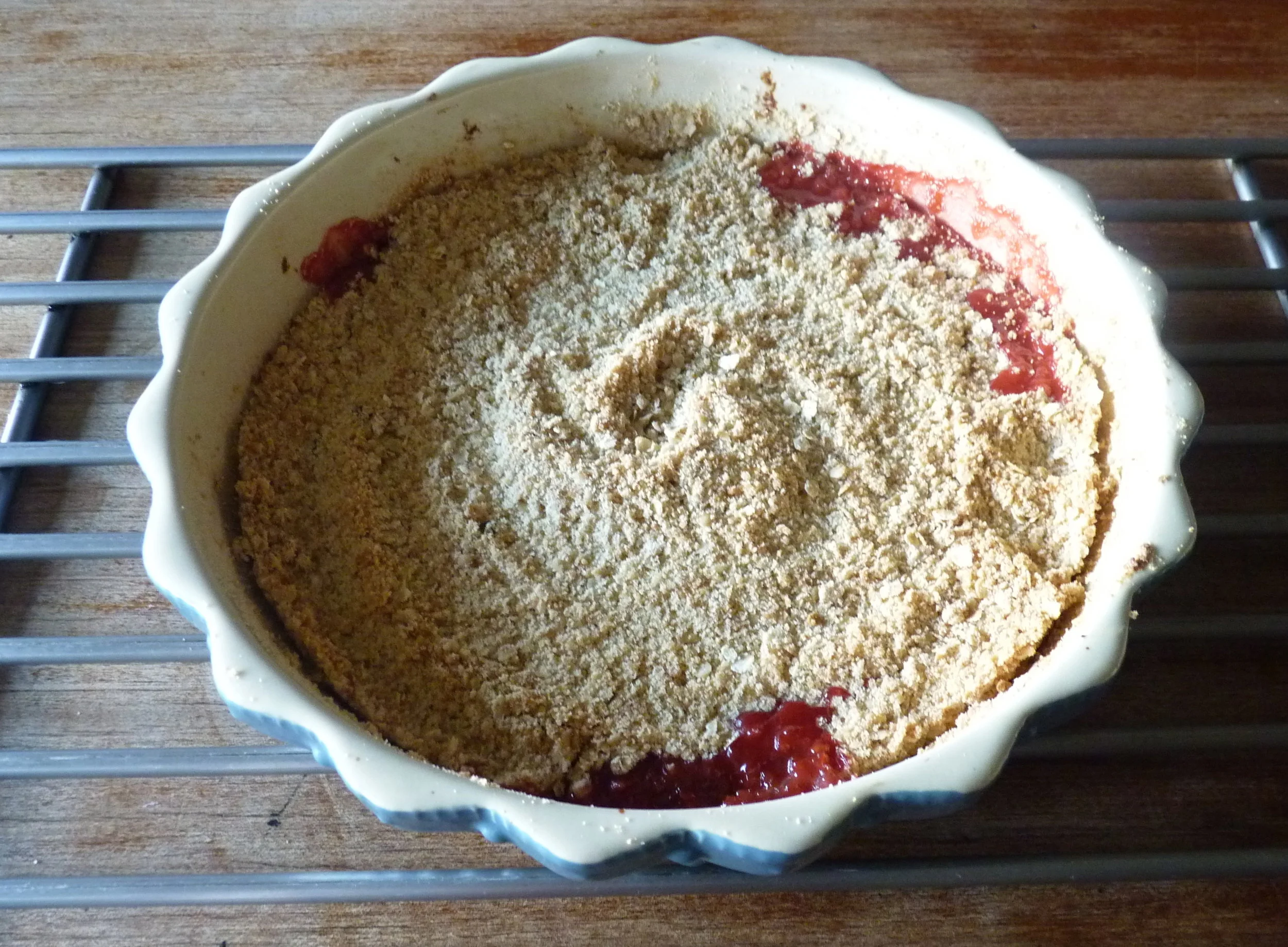 Strawberry Rhubarb Crumble