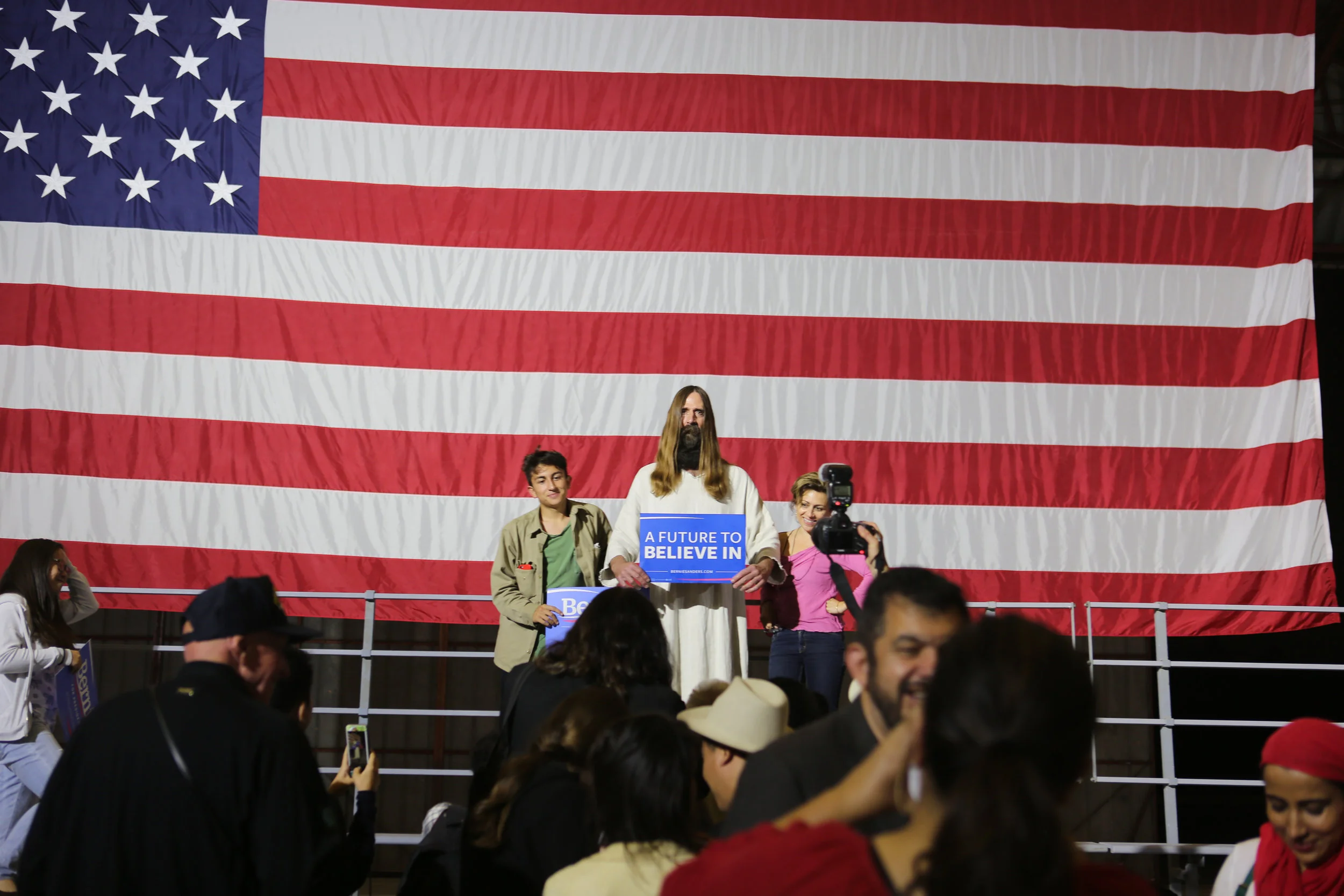 2016-06-07-Bernies-Last-Stand-MKelly-040.JPG