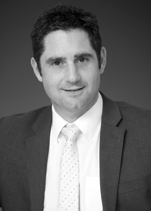 Neil Howchin - B+W Lo.jpg