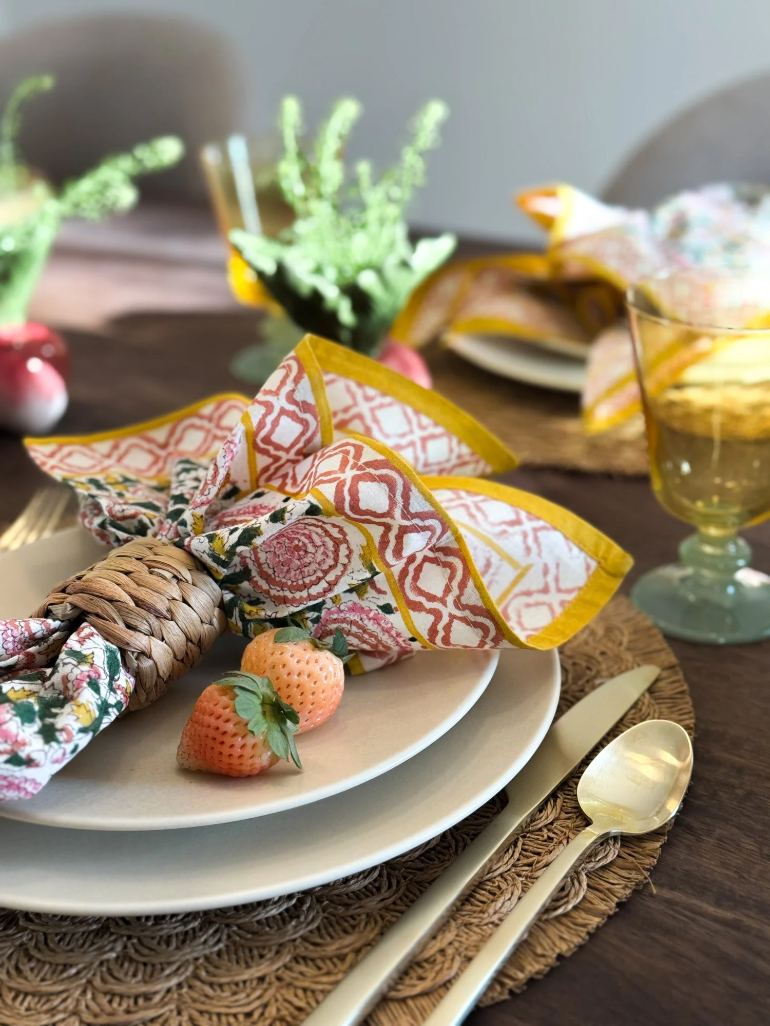 spring tablescape _6266.jpg