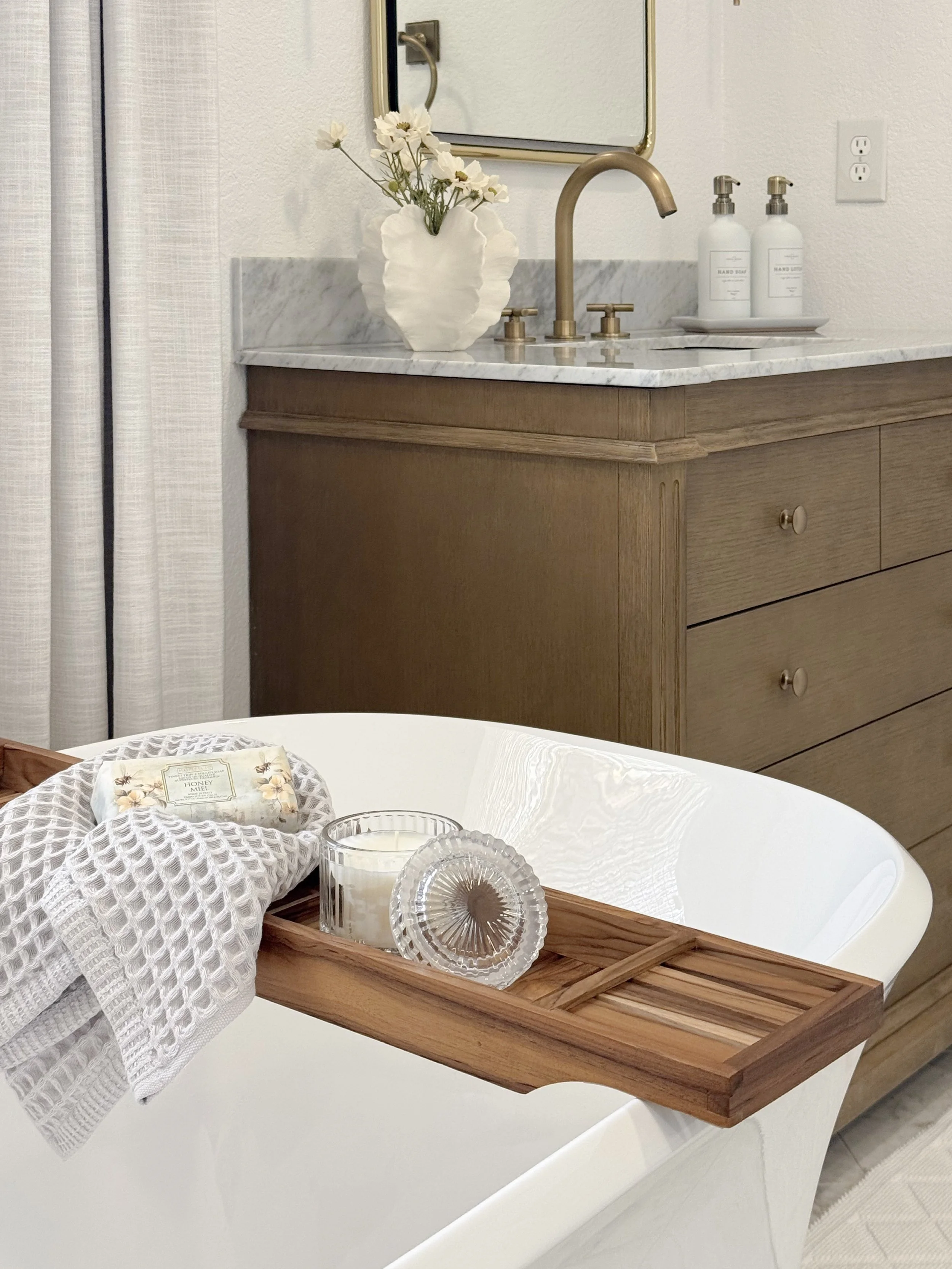 Ellis Bathroom Basil & Tate Denver CO7.jpg