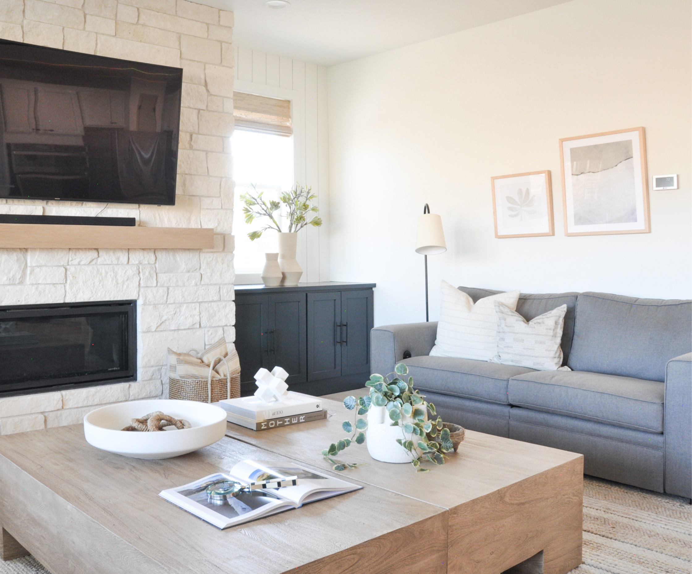 Simply White by Benjamin Moore