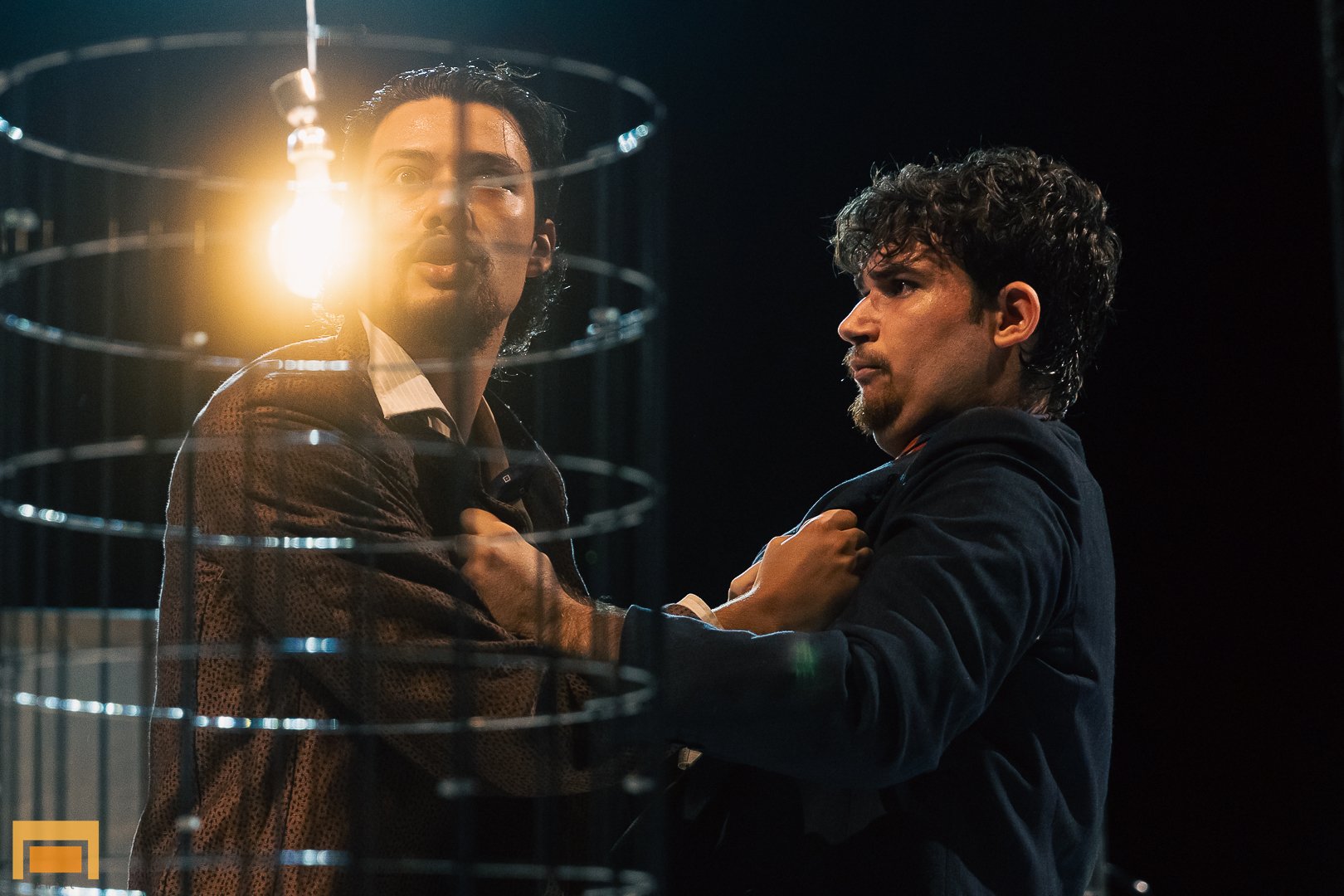 "Emigrantii" by Sławomir Mrożek

directed by @floreskomatsu. 
With @frunza_n_vant &amp; @stefanvatasoiu. 
Scenic and Costumes: @mariaalexandra.ivan. 
Lights: @ruxandra_nicoleta_ilie. 

Presented and produced in Bucharest, Romania by @unatc_