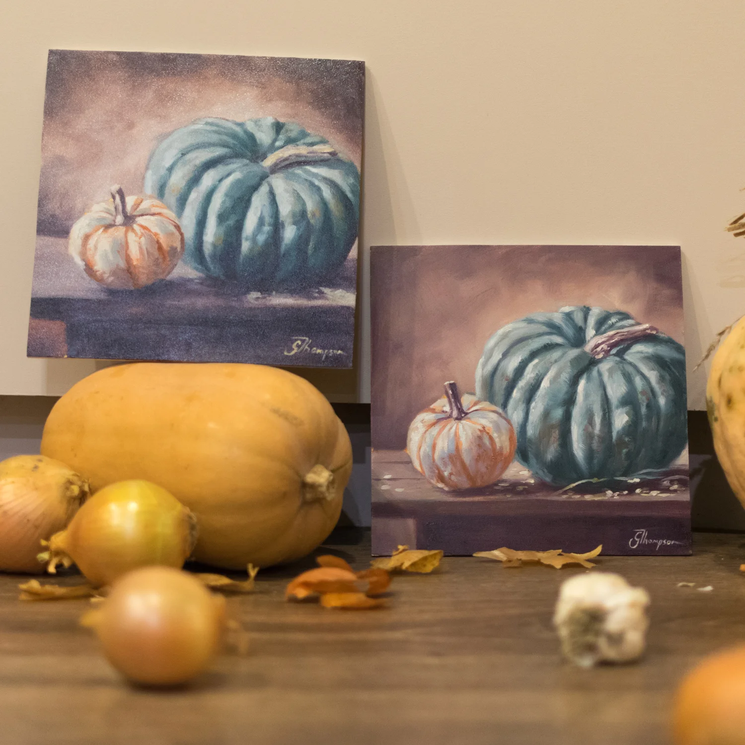 blog-left-vs-right-hand-pumpkin.jpg