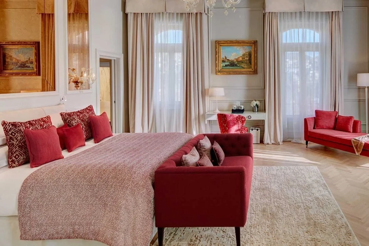 Palazzo-Fiuggi-ROyal-Suite-1680x787.jpg