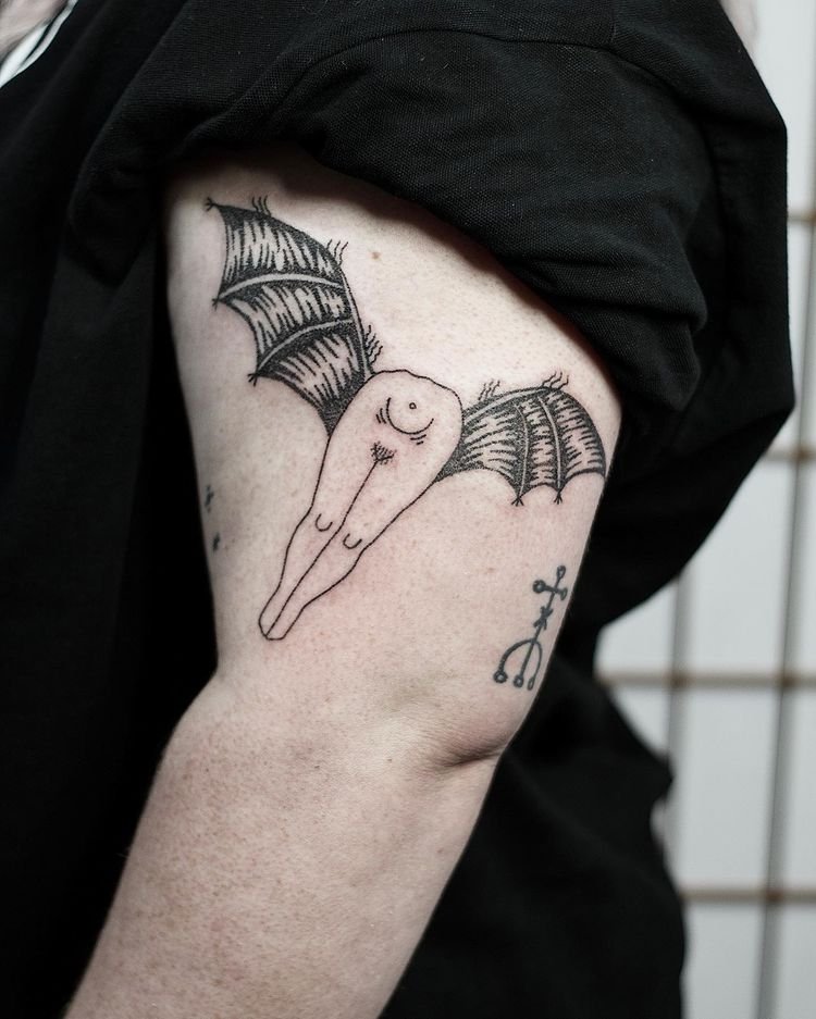 JaeKaeBich on Twitter Mothman tattoo design I guess for anyone mothman  tattoo httpstcoZQsZVgSc53  Twitter