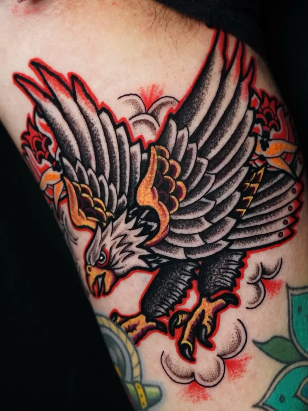 Traditional eagle 🦅 paired with my custom roses 🌹Bold lines, strong contrast, timeless energy..jpg