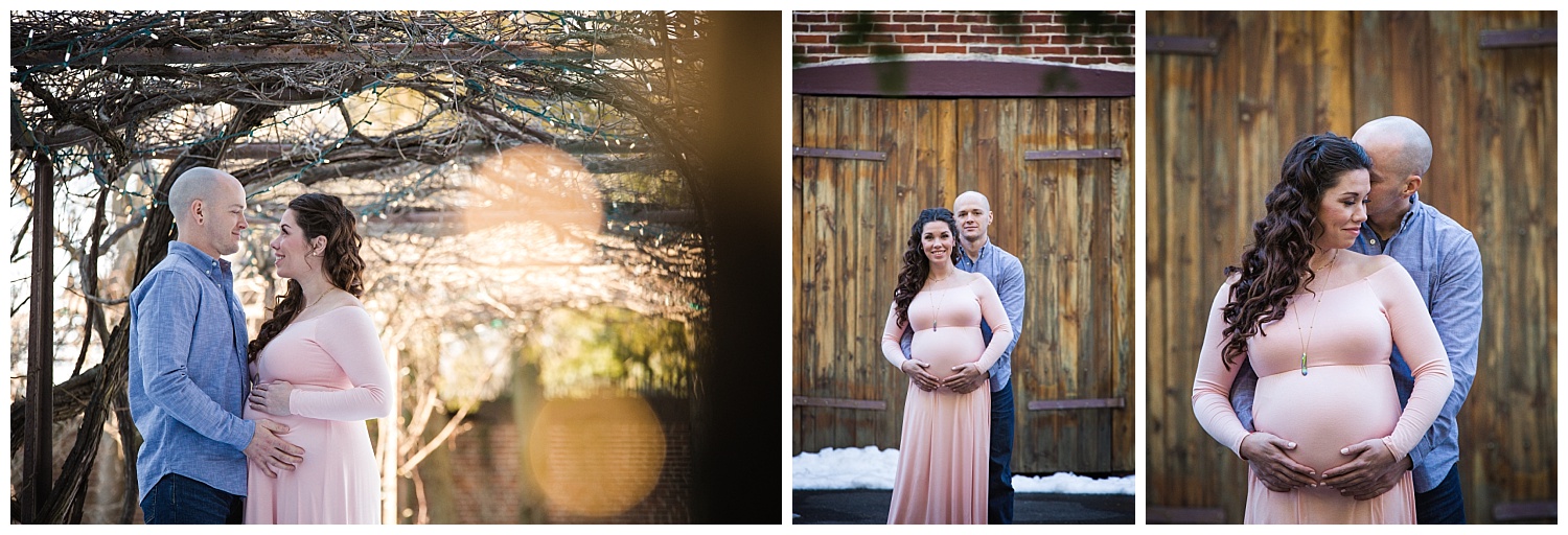smithville mansion maternity photo shoot mom wearing a pink dress