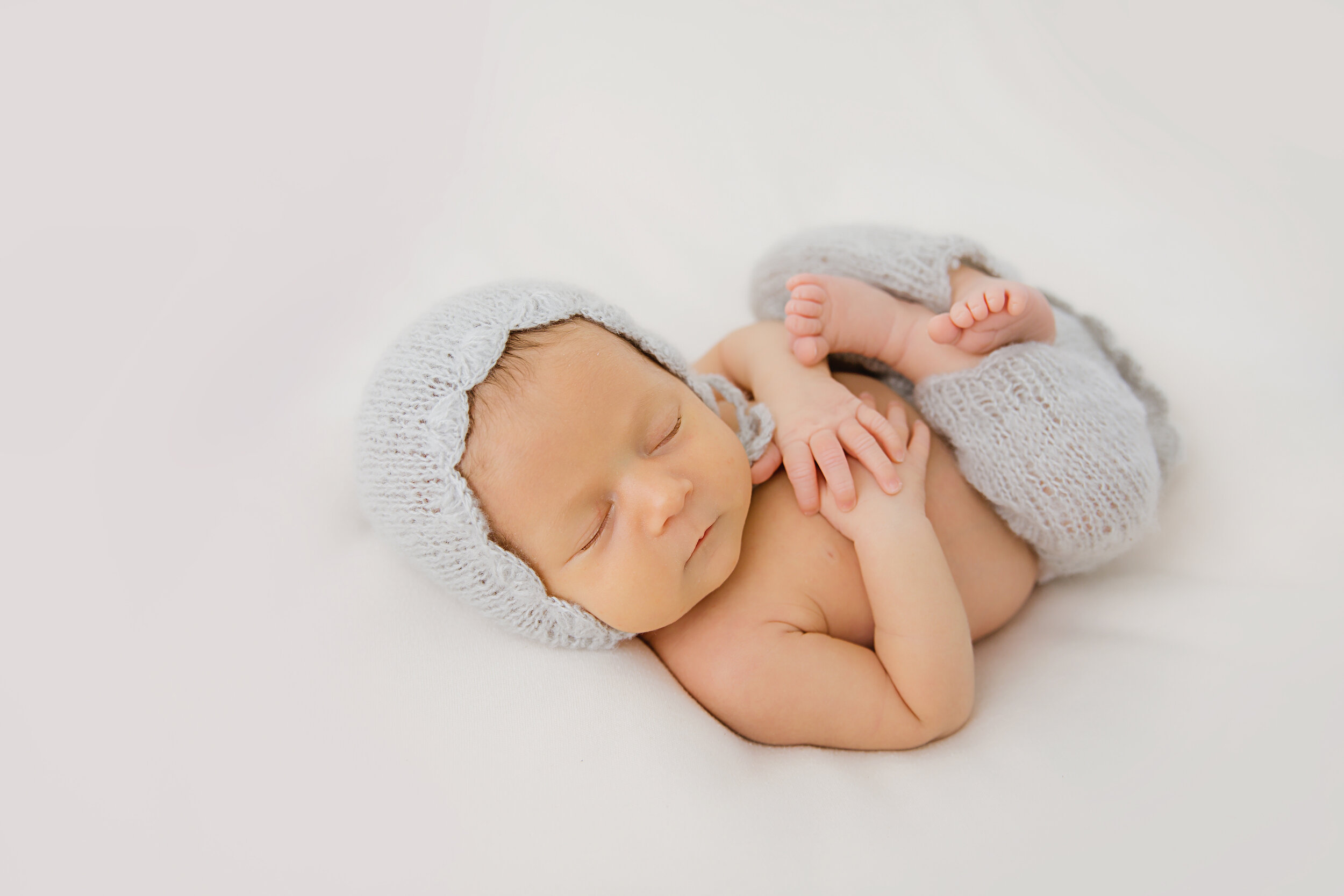newborn-photo-session.jpg