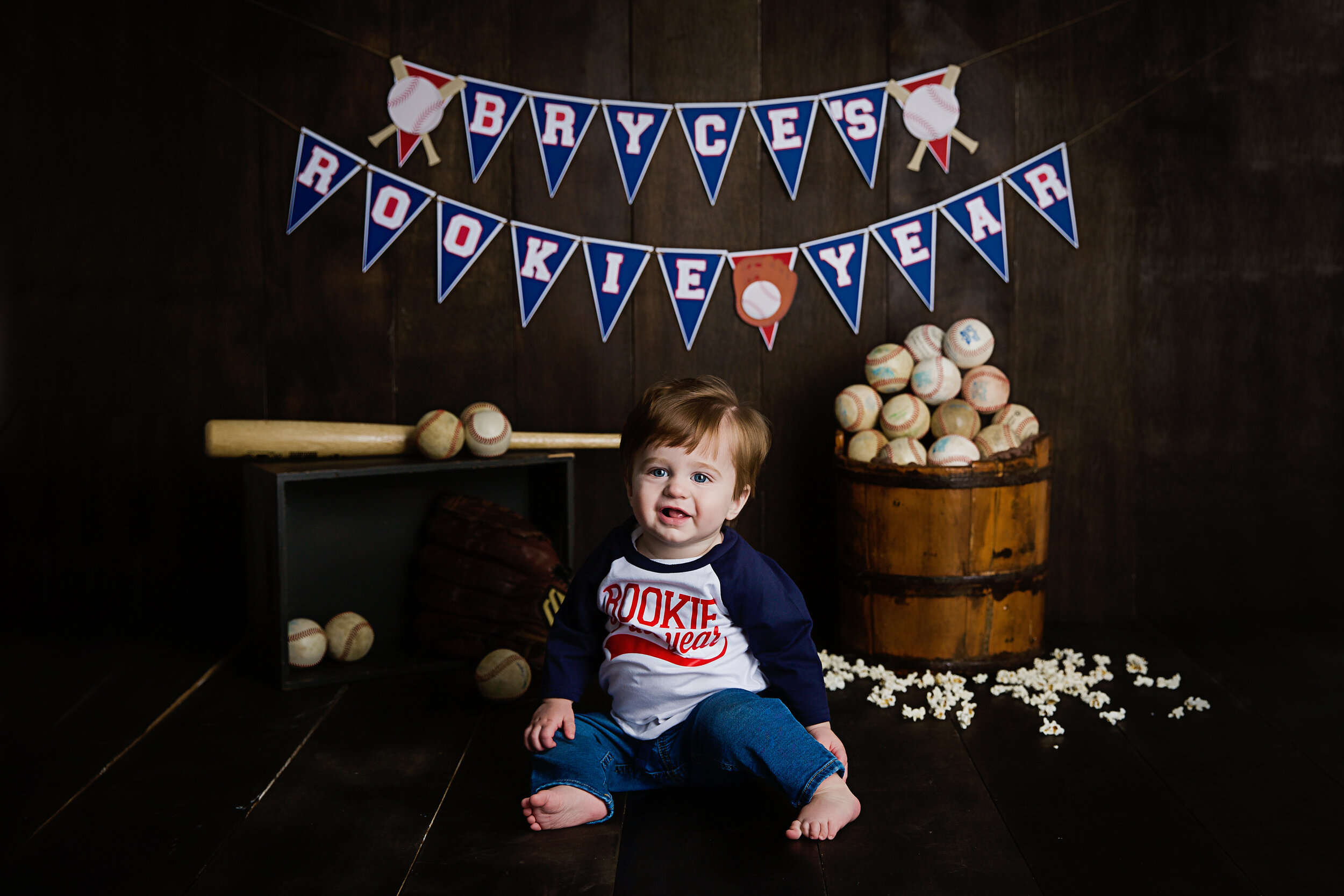 one-year-old-boy-baseball-smash-cake