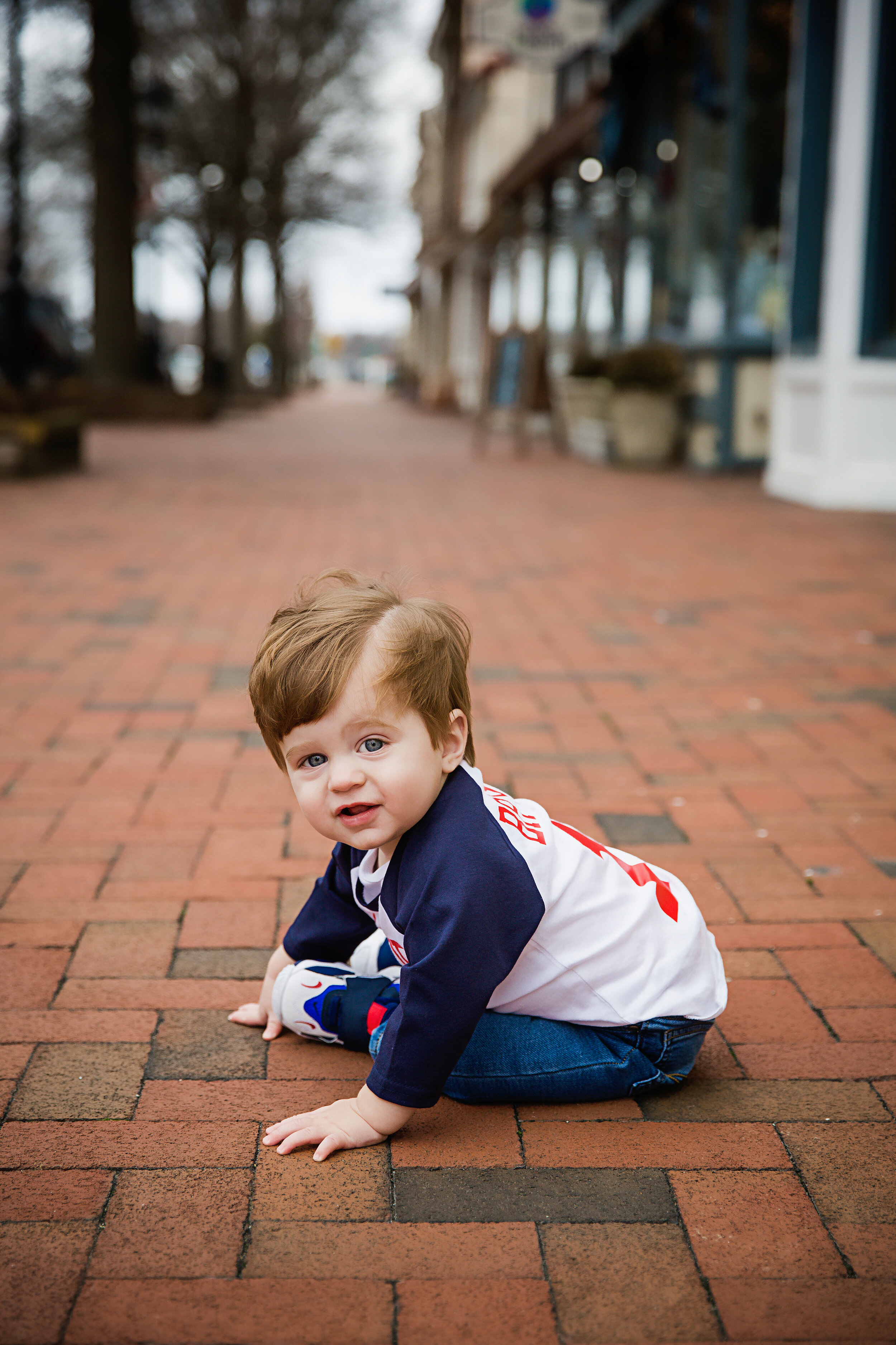 one-year-old-boy-first-birthday-photography-shoot-outside