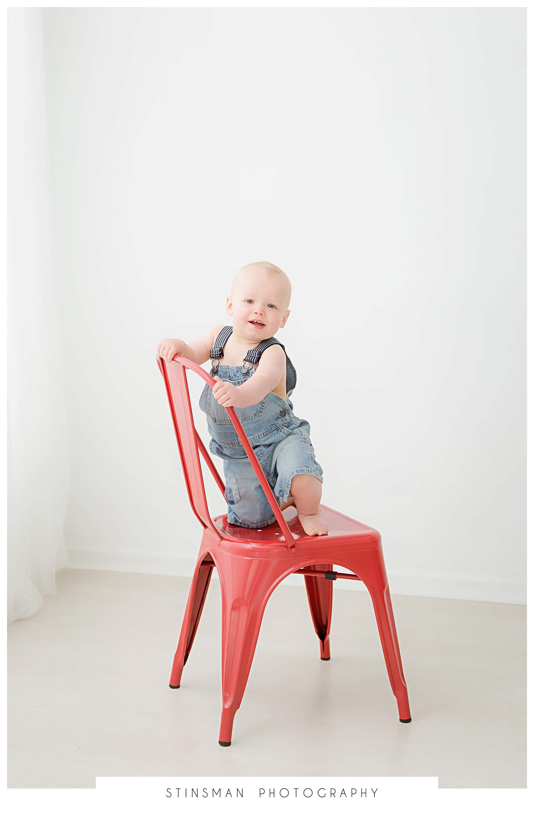 goofy-one-year-old-photo-shoot-burlington-new-jersey.jpeg