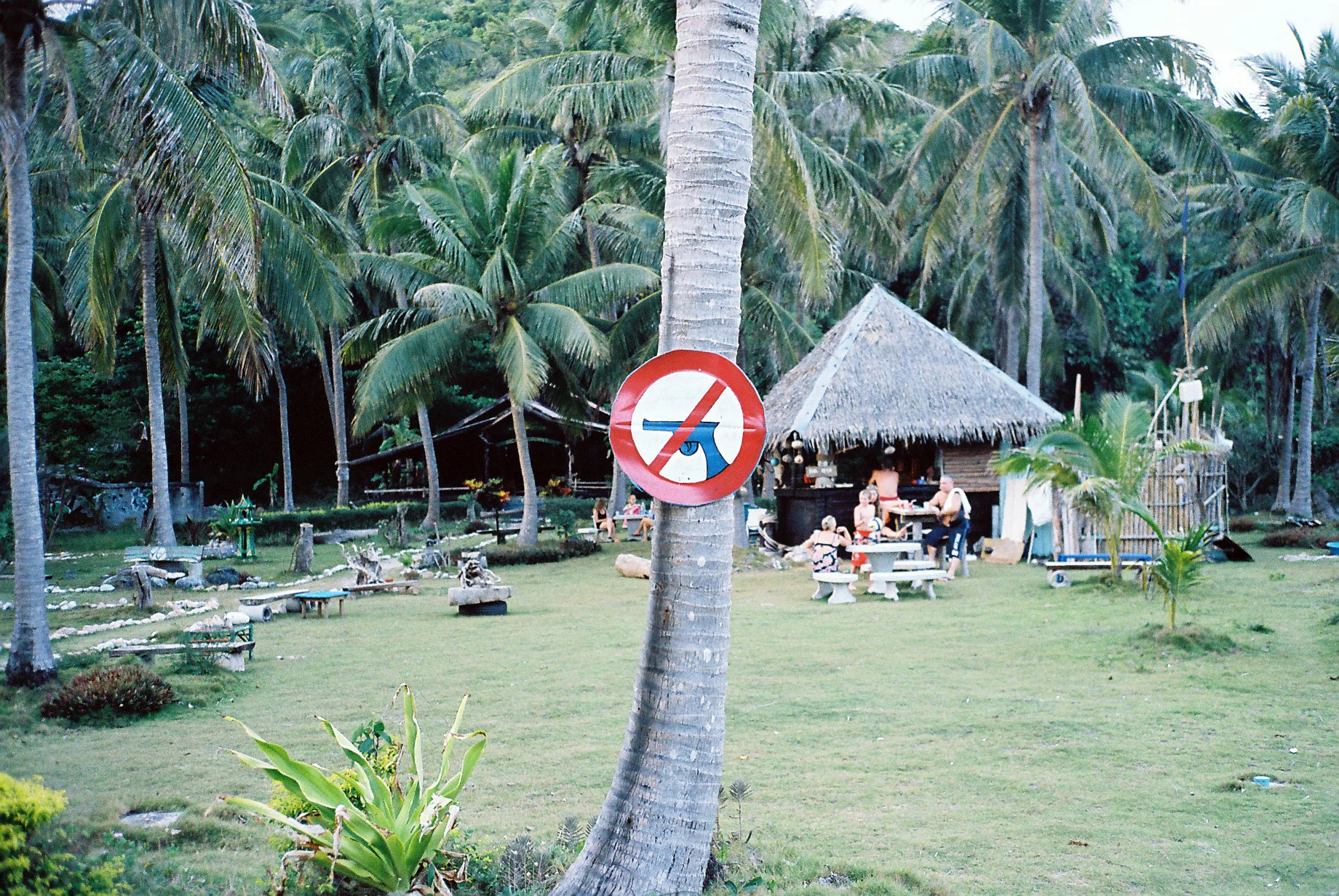 Rkellyphoto Road 4.JPG