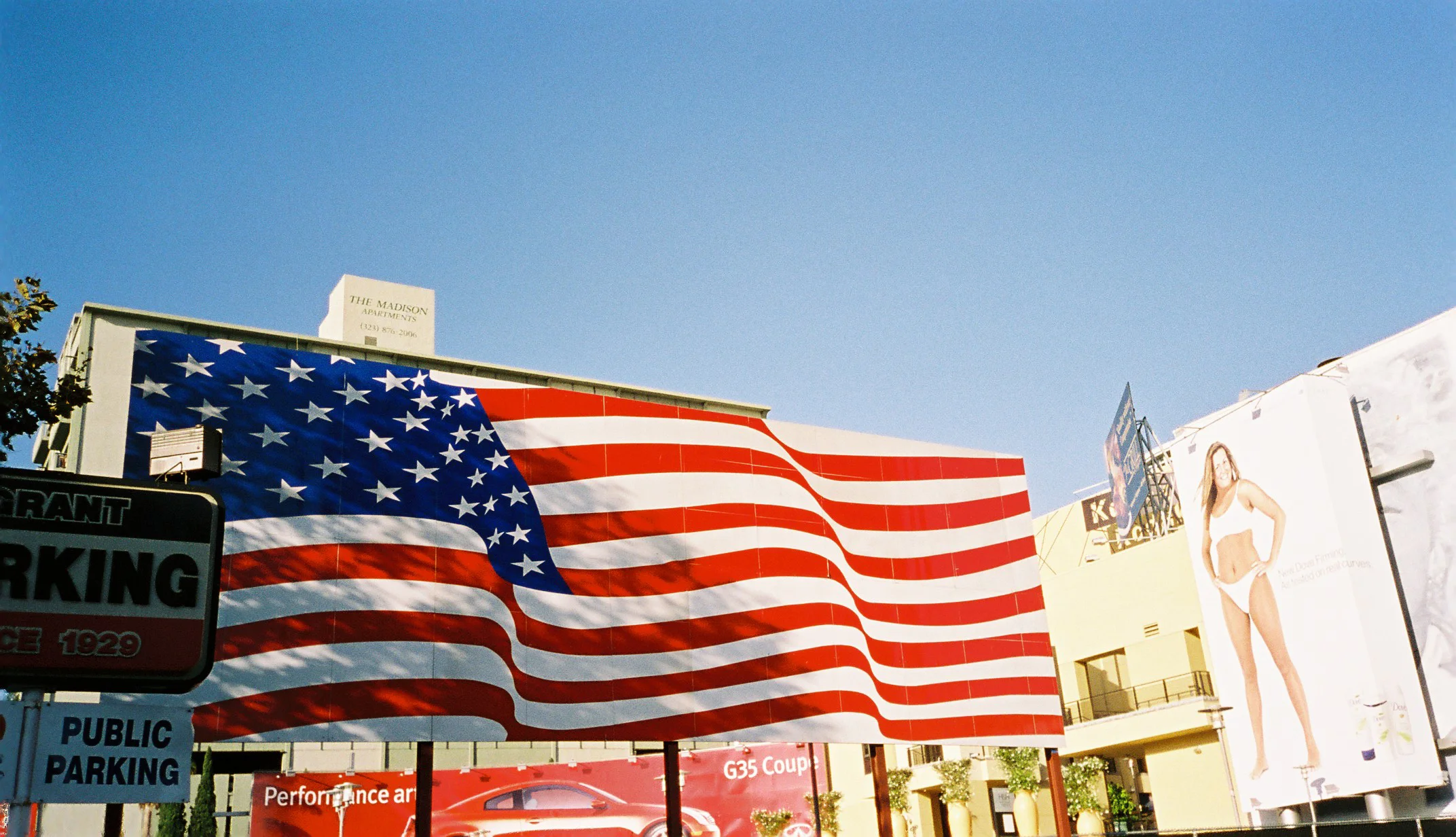 Rkellyphoto Road 11.JPG