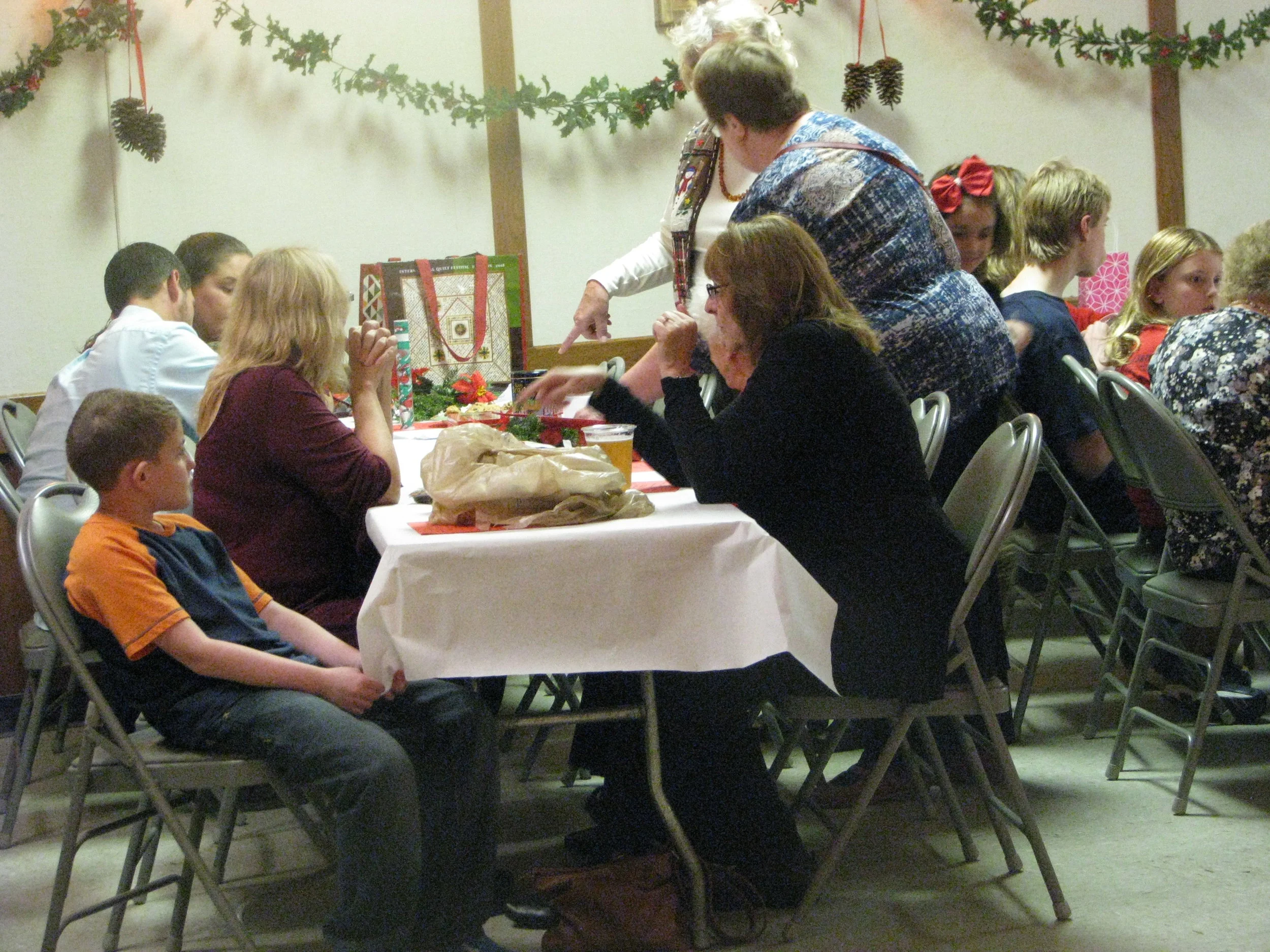 Liederkranz Christmas Party 2016 006.JPG