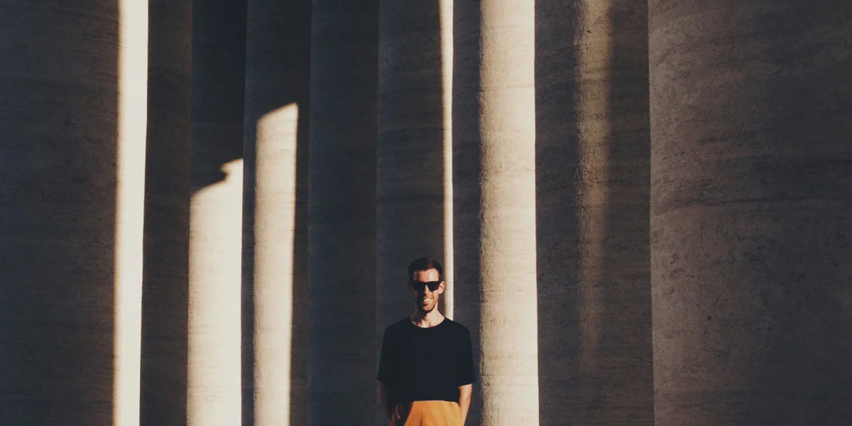 Stevie_Wilcox_About_Image_01_2.jpg