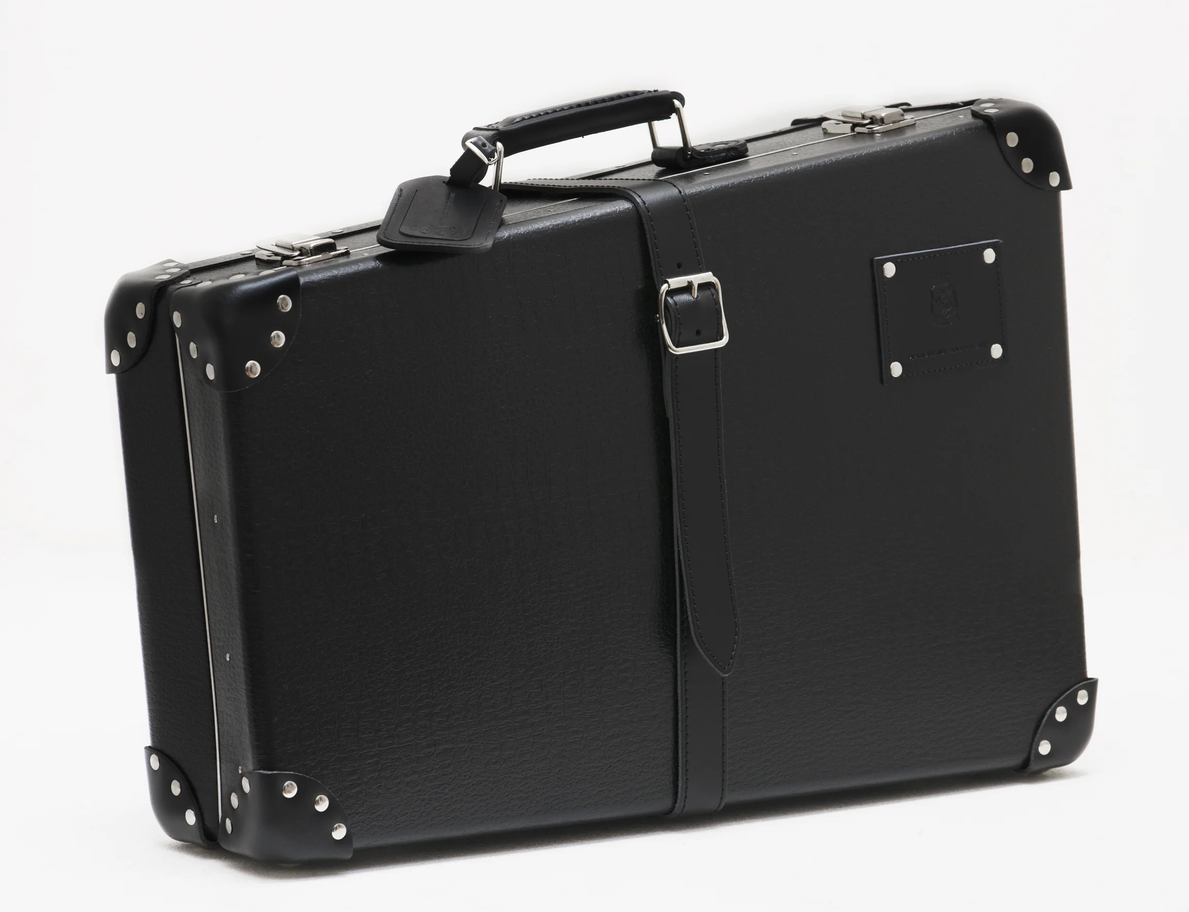 skewcase_black1.jpg