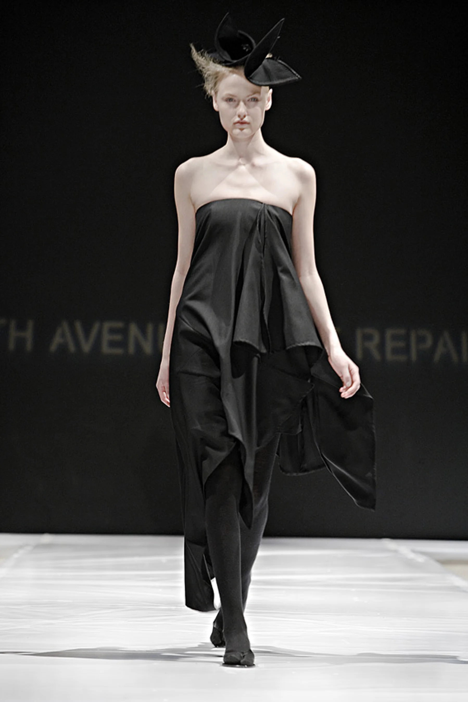 bare shoulder dress.jpg
