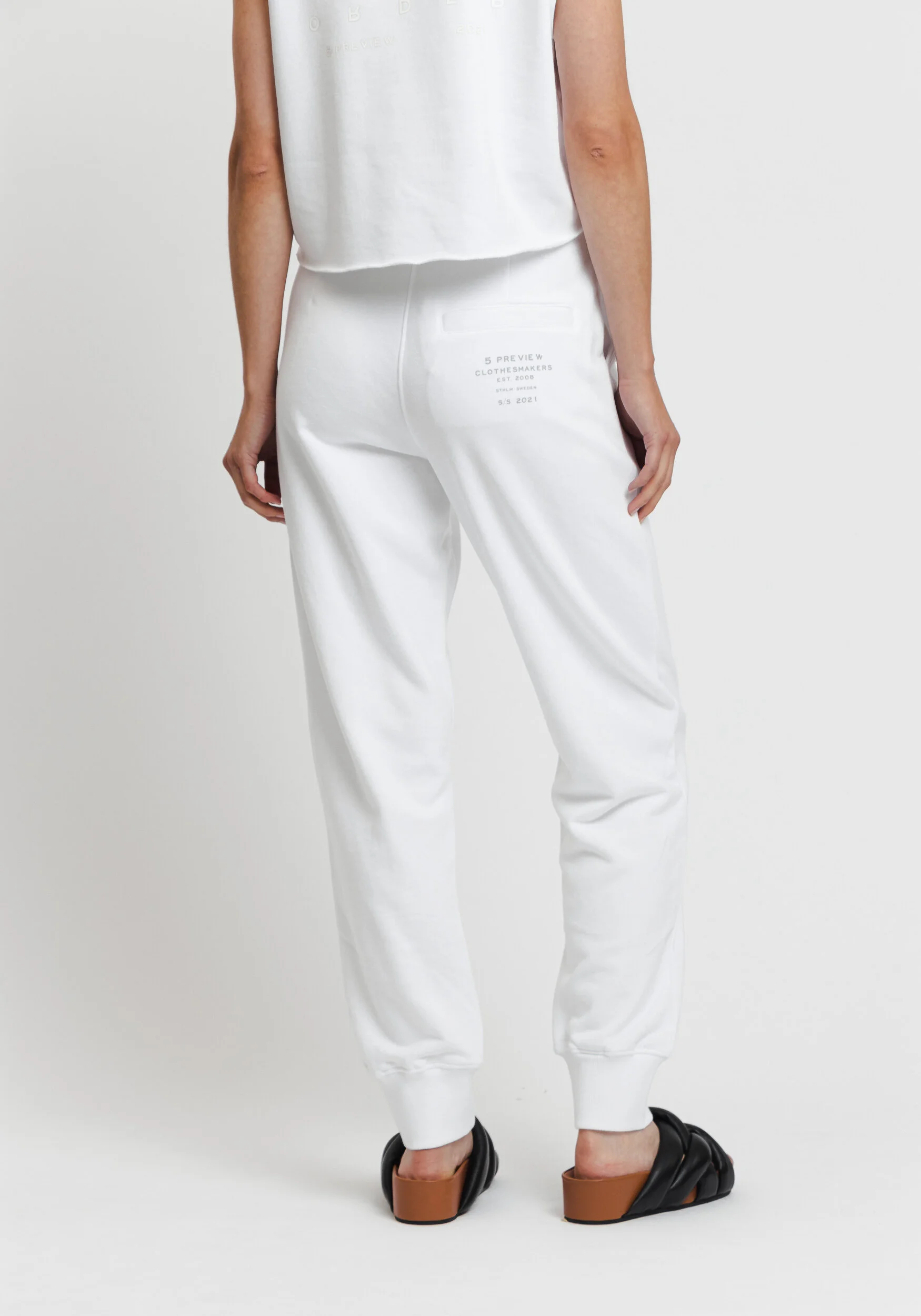 5PW21016_Salma_White (2).jpg
