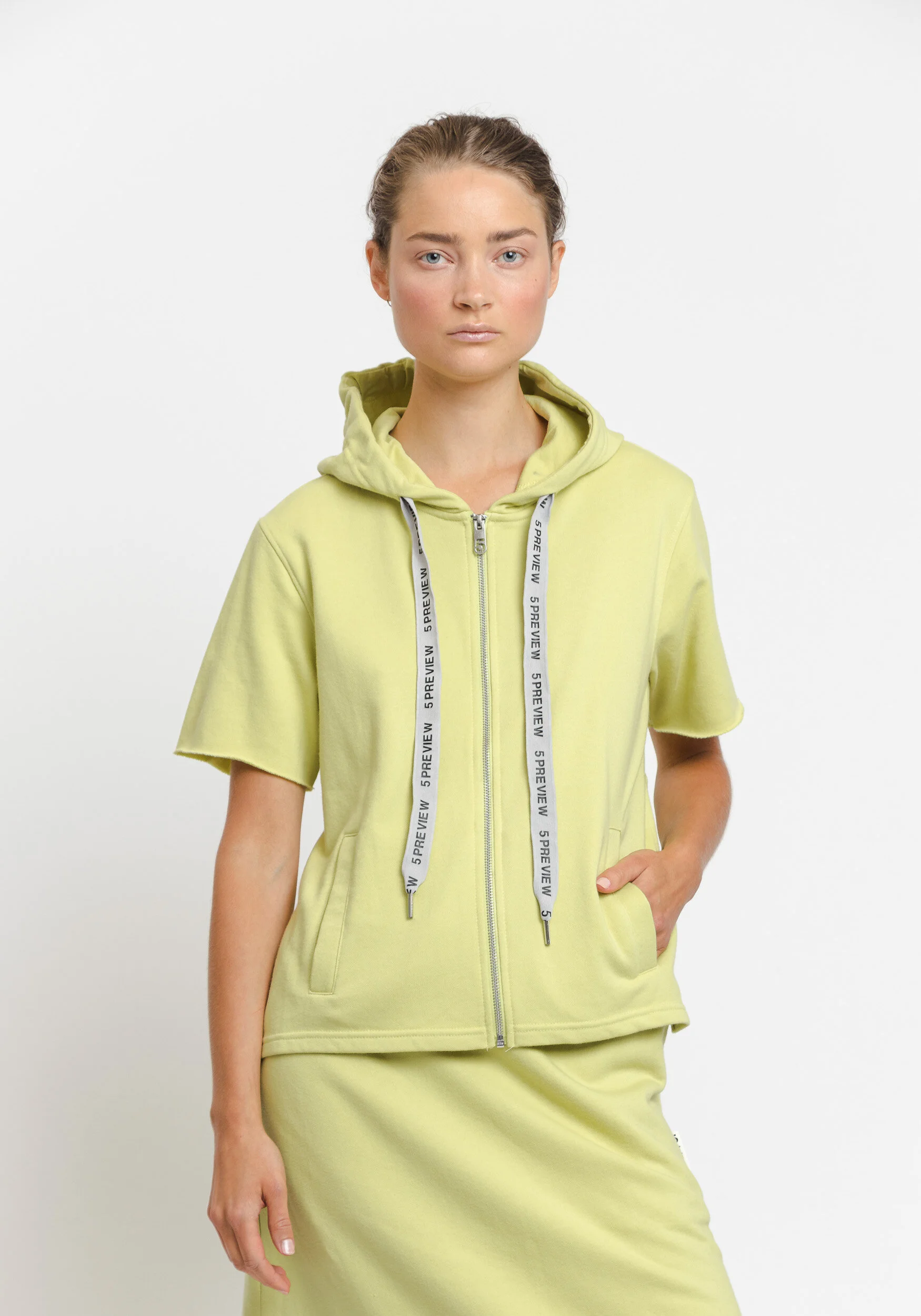 5PW21031_Ina fleece_Lemon (1).jpg