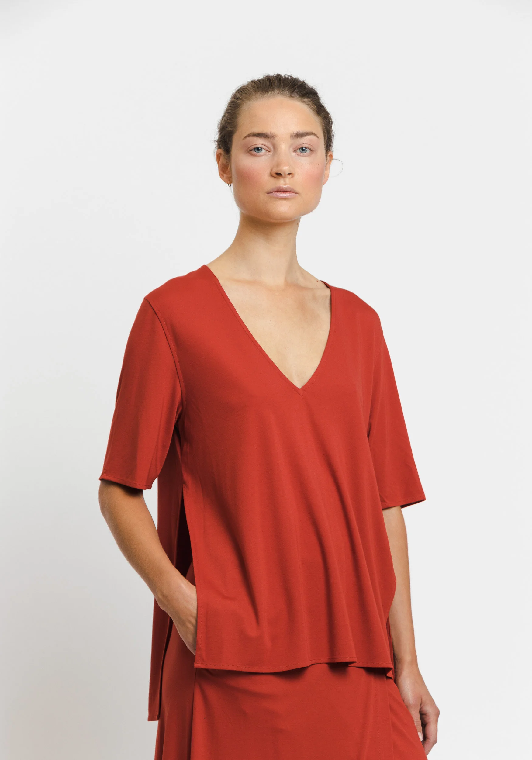 5PW21053_Niko roma_Chili (1).jpg