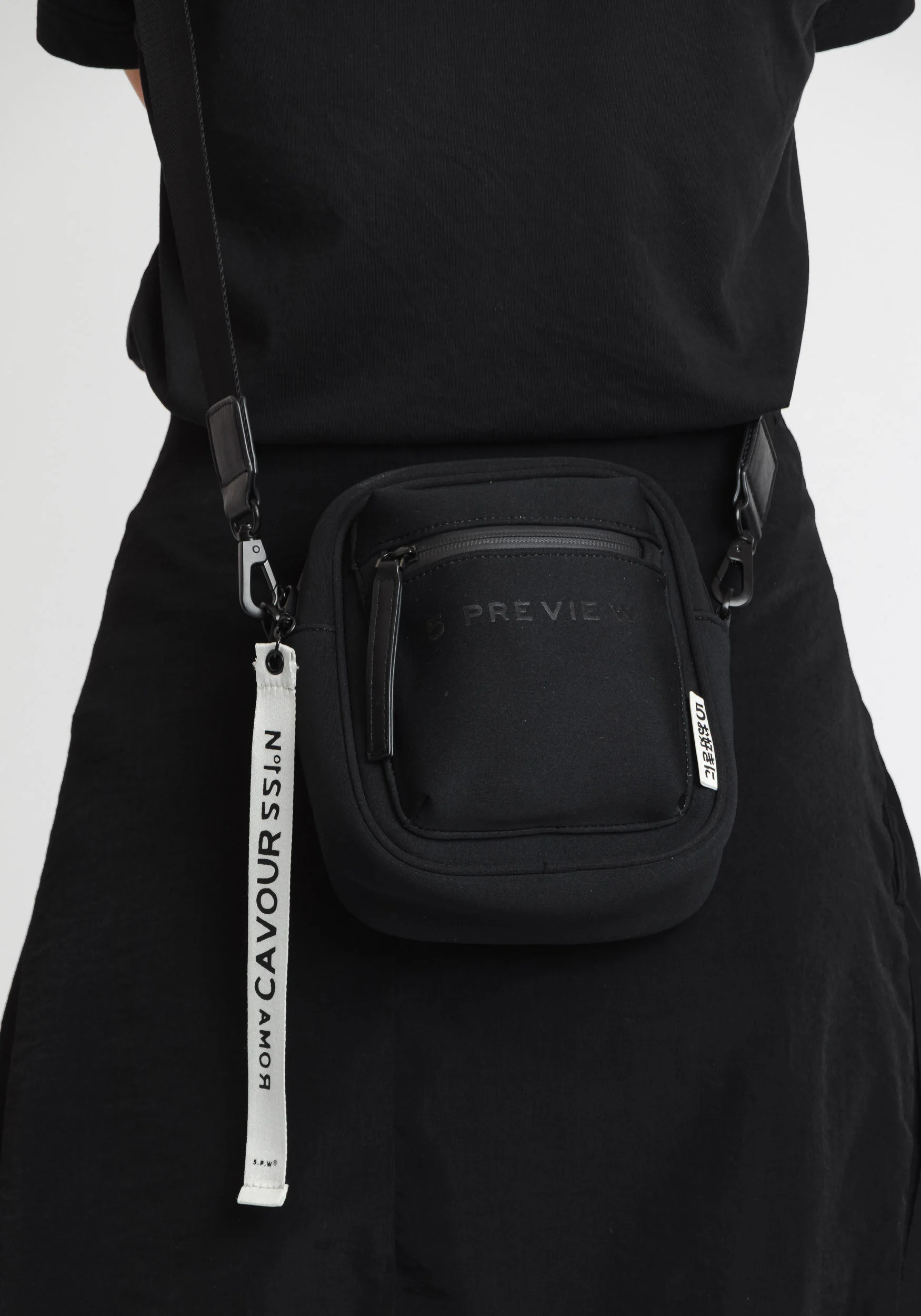 5PW21054_Brenda_Black.jpg