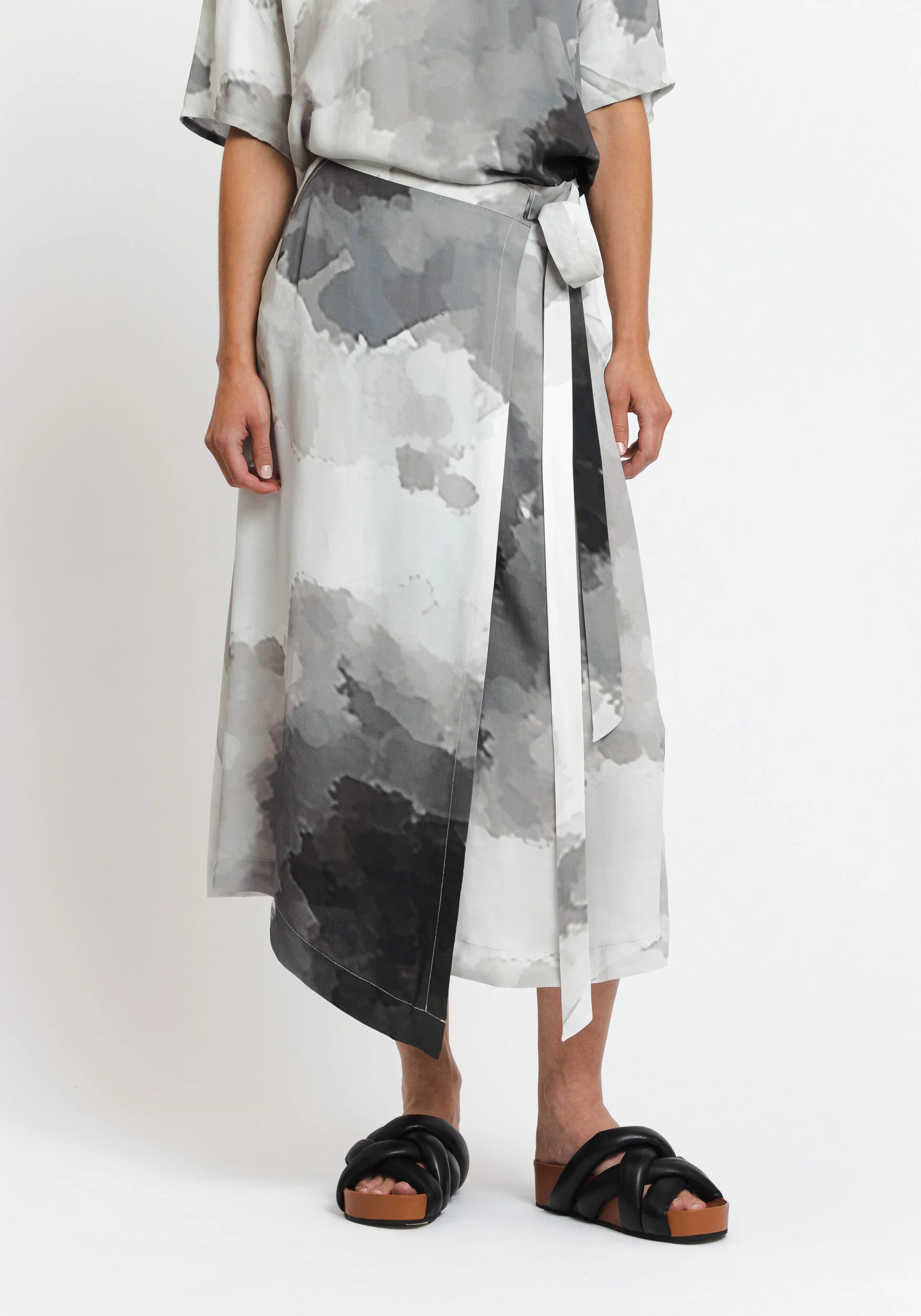 5PW21094_Irah crepe_Pixel (1).jpg