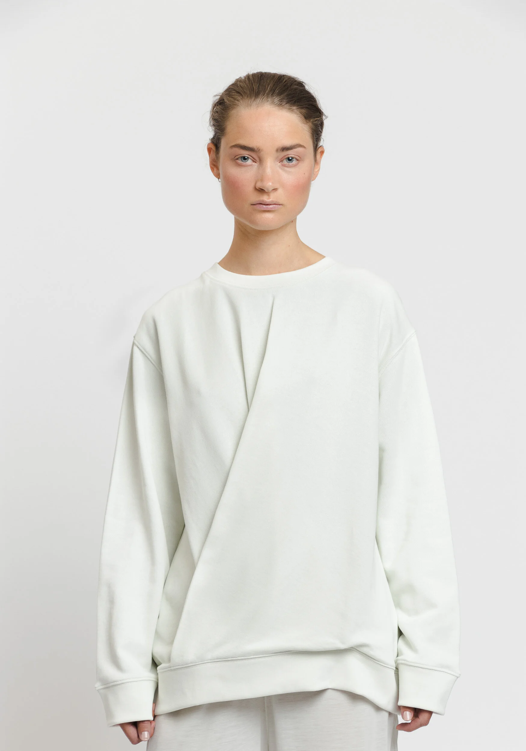 5PW21098_Liv draped sweat shirt_Chalk (1).jpg