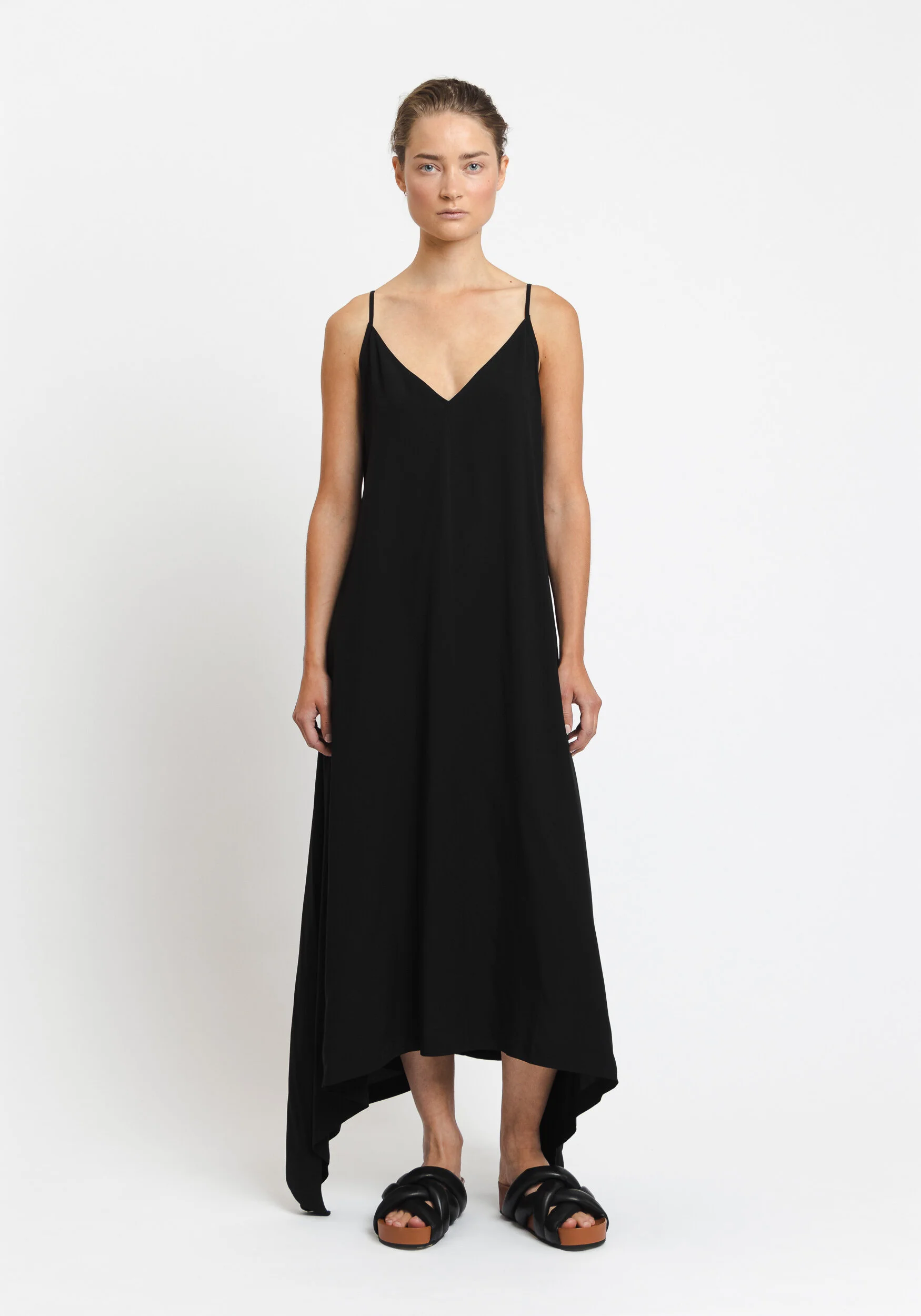 5PW21106_LIlian night_Black (1).jpg