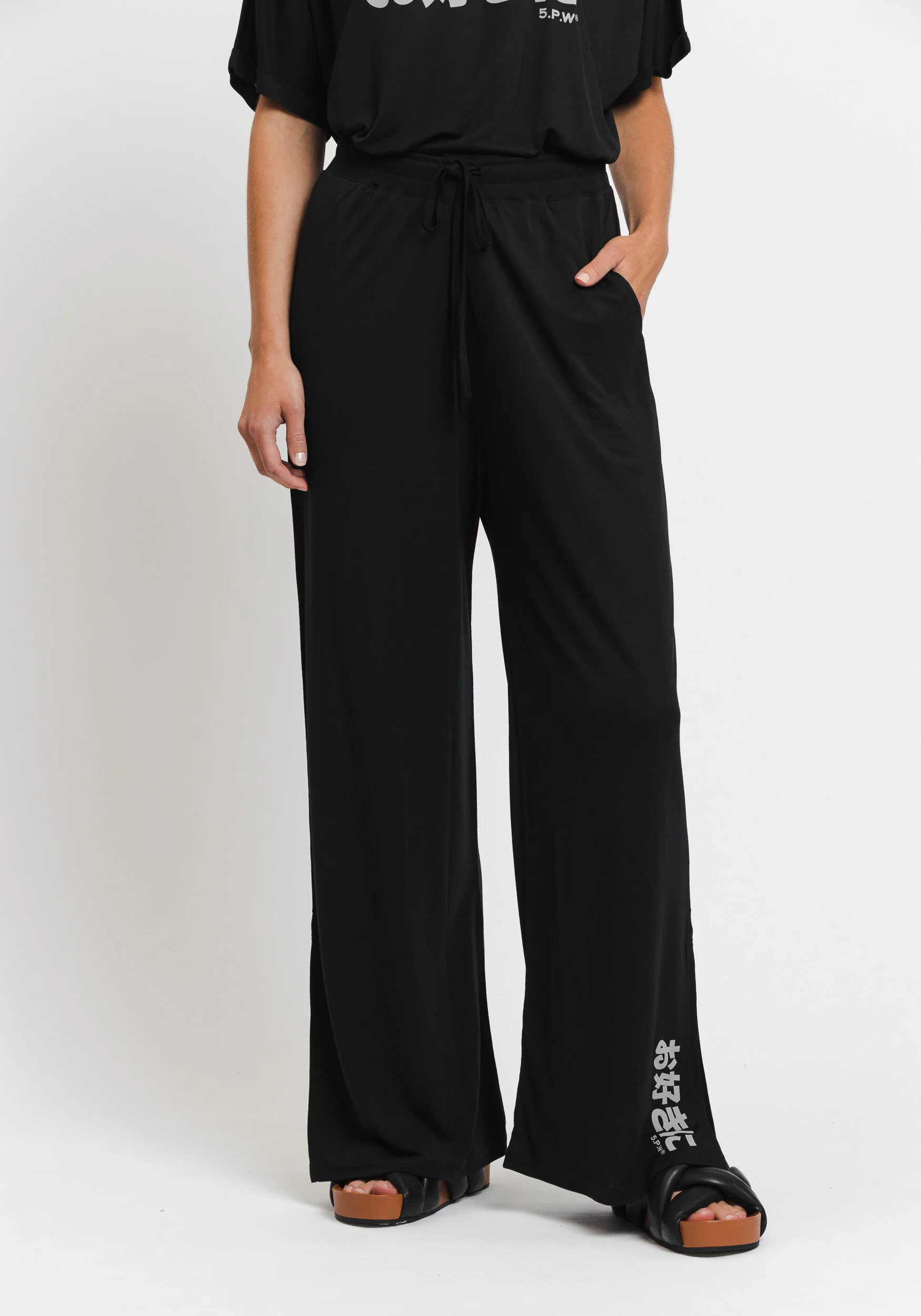 5PW21114_AStra tencel_BLack (1).jpg