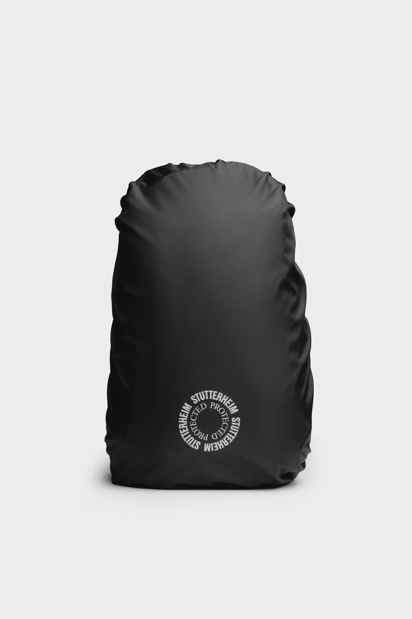 Stutterheim-Rain-Bag-Cover-Meduim-1.jpg