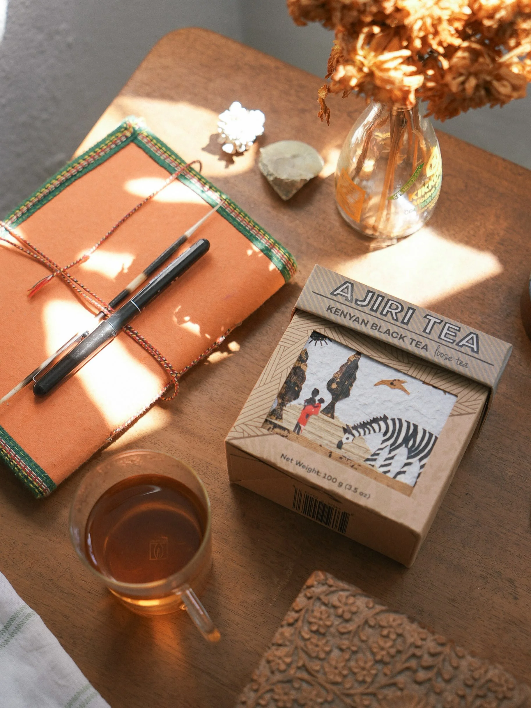 Welcoming in this season of life with our strong Kenyan teas. Perfect companion for crisp fall days 🍁 #fallvibes #kenyantea #art