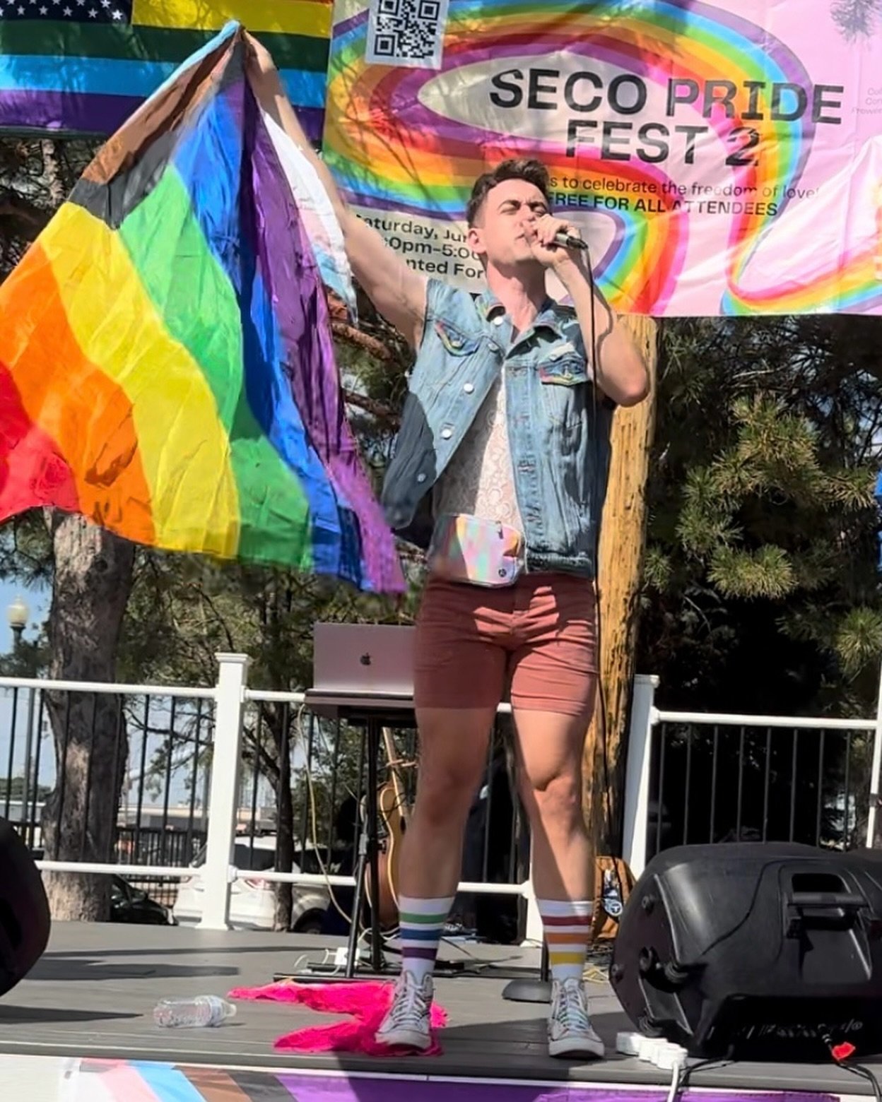 Got to play the pride festival in my hometown. Honored and impacted in ways deeper than words to show up queer af on the stage my dad used to play on while my mom and I two-stepped below.

Queer folks in rural Southeast Colorado had a space to come t