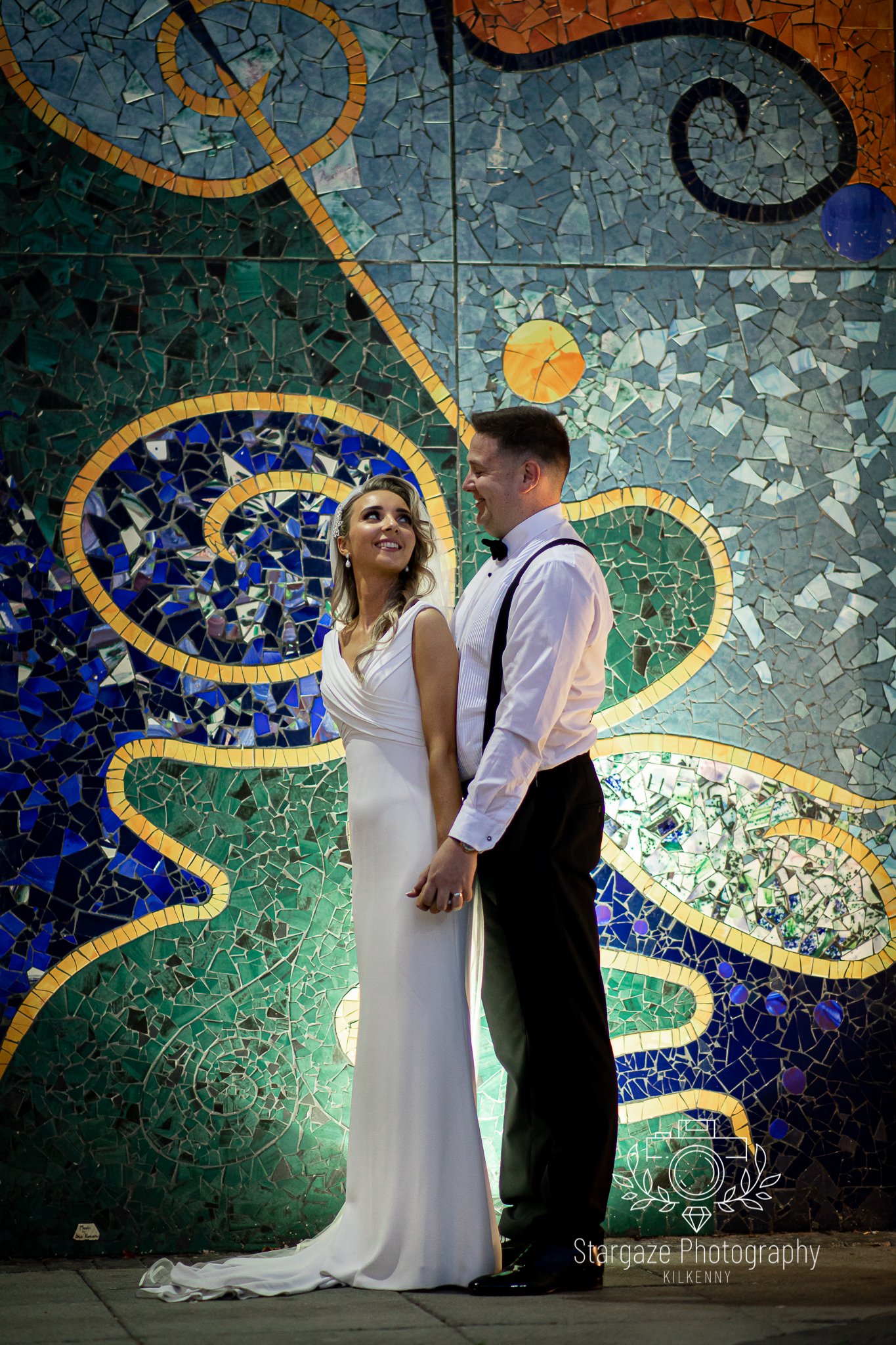 Wedding photo shoot at Newpark Hotel by local-winning wedding photographer Daragh McCann at Stargaze Photography in KIlkenny.