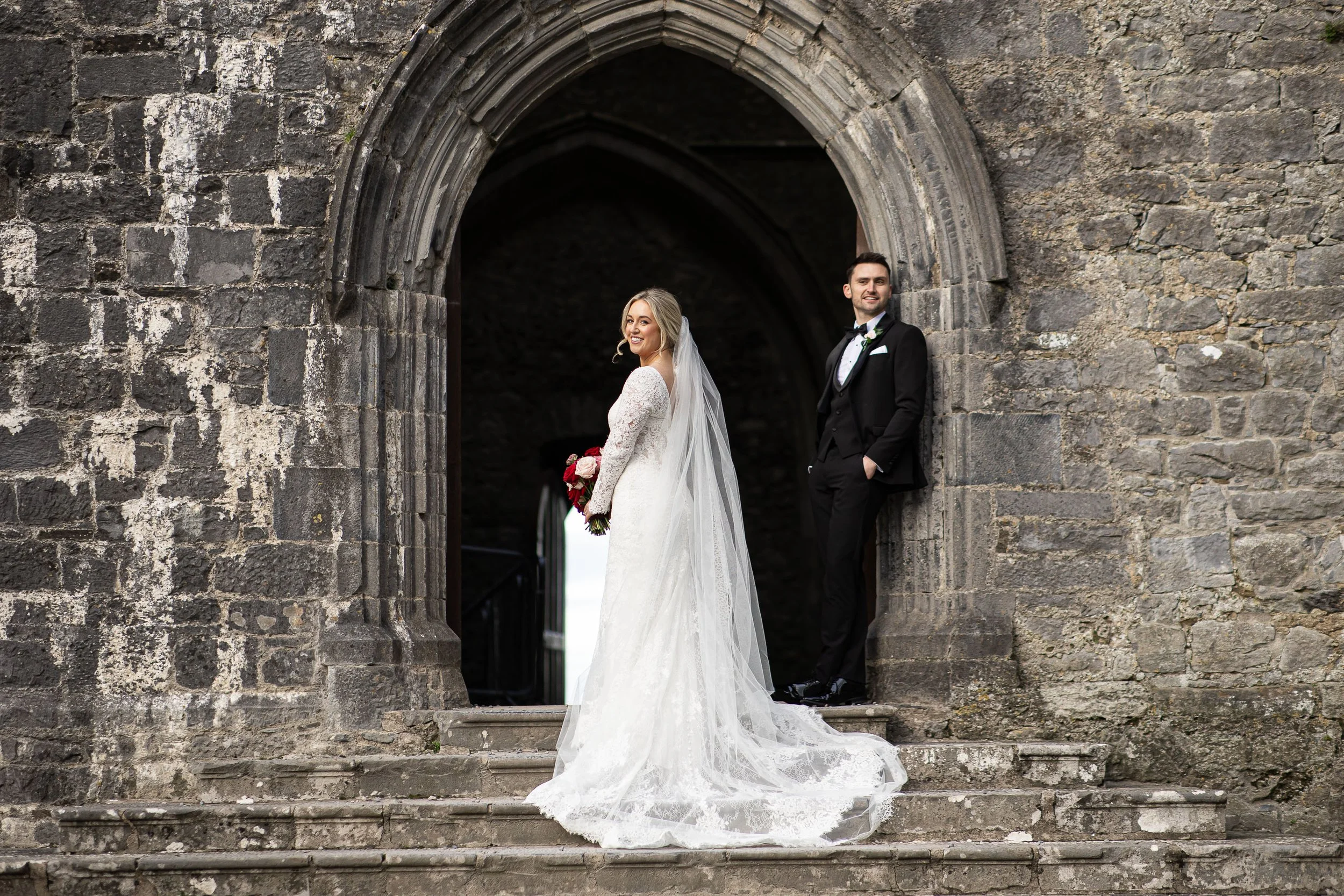 Rebecca-Paidraig-newpark-hotel-wedding-photography-the-rock-of-cashel-county-tipperary-by-daragh-mccann-at-stargaze-photography