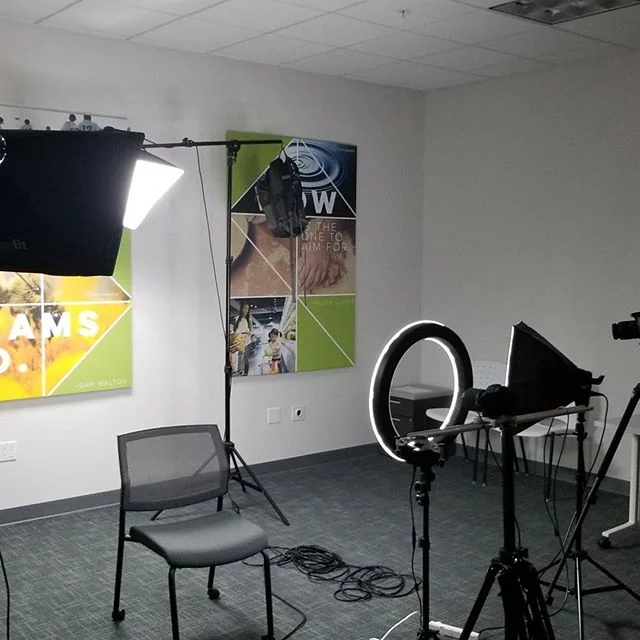 Going to record some interviews today! Gotta love that #sonya7sii.

#videography #sony #manfrotto #commercialvideography #interviews #videosetup #tohlhousevideo