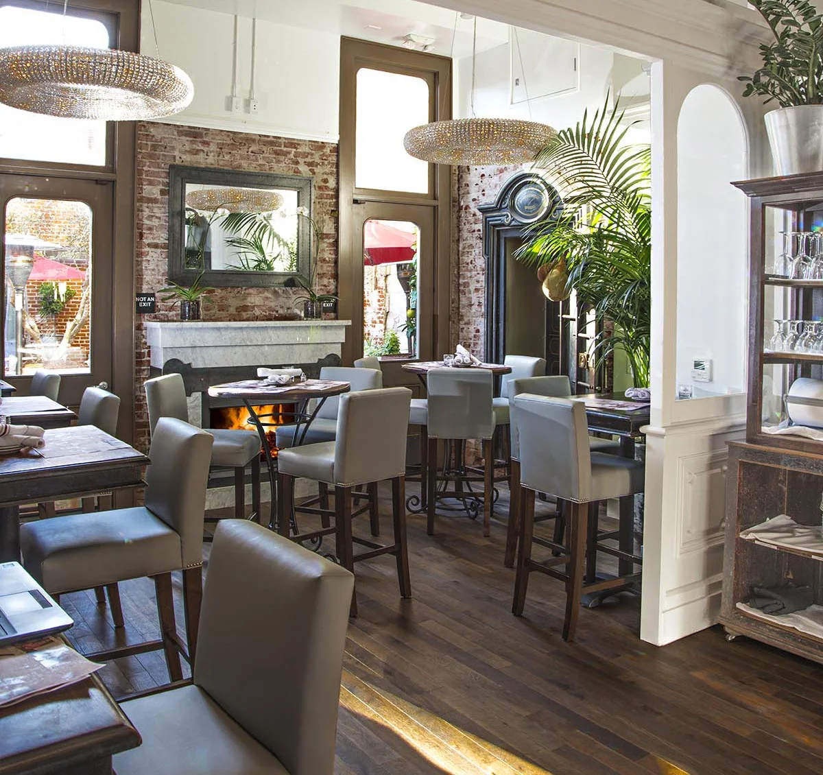 Dining Tables.jpg