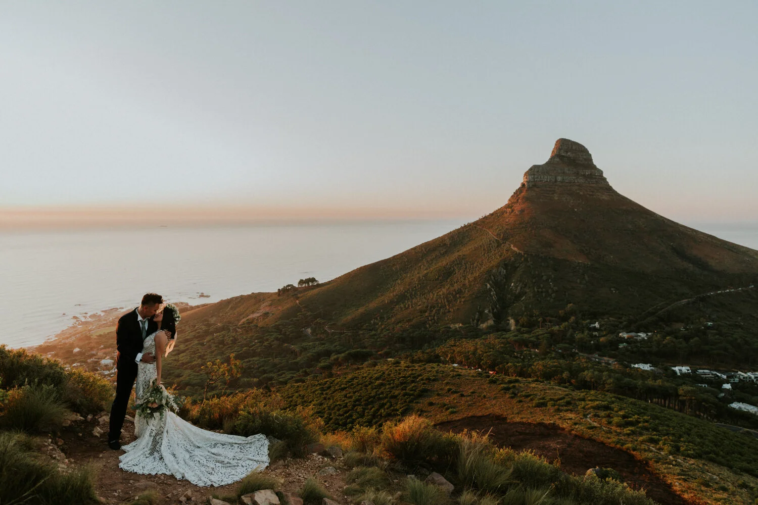 Adventure Engagement Shoot - Table Mountain - Bianca Asher Photography-10.jpg
