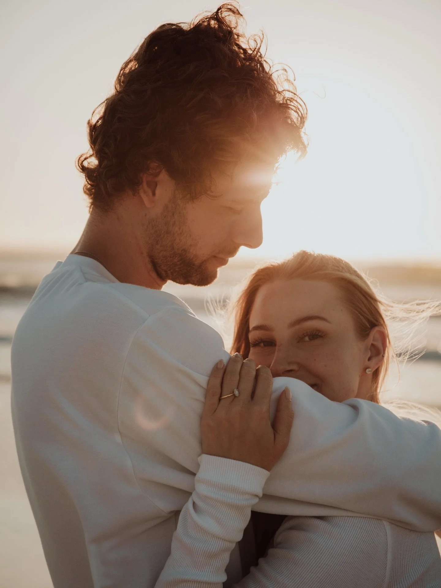 May this type of love find you in 2026 😍

#couplegoals❤️ #engagements #capetownphotographer #capetownlife #engagementshoot