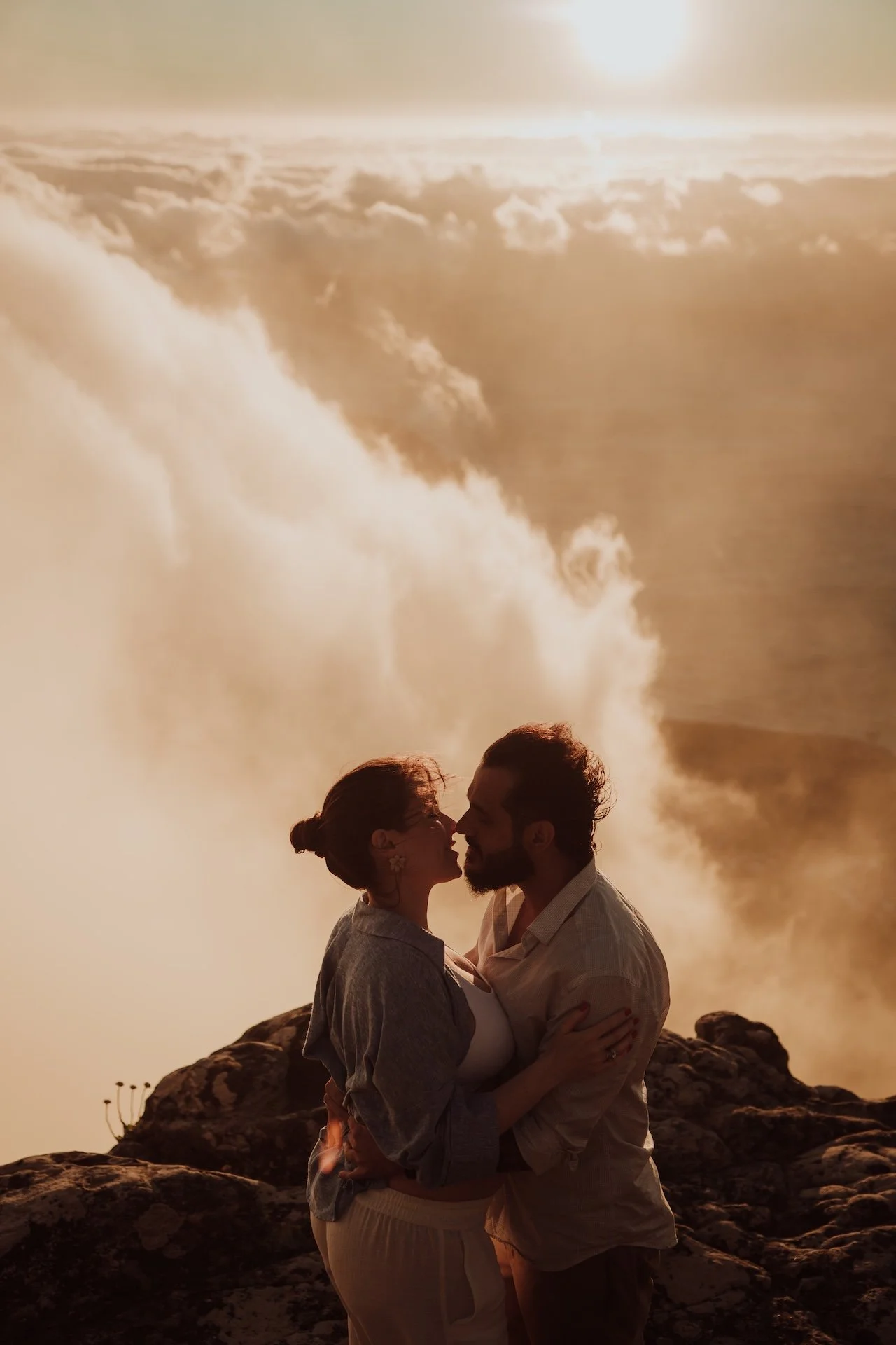 Surreal Table Mountain Couples Shoot…
