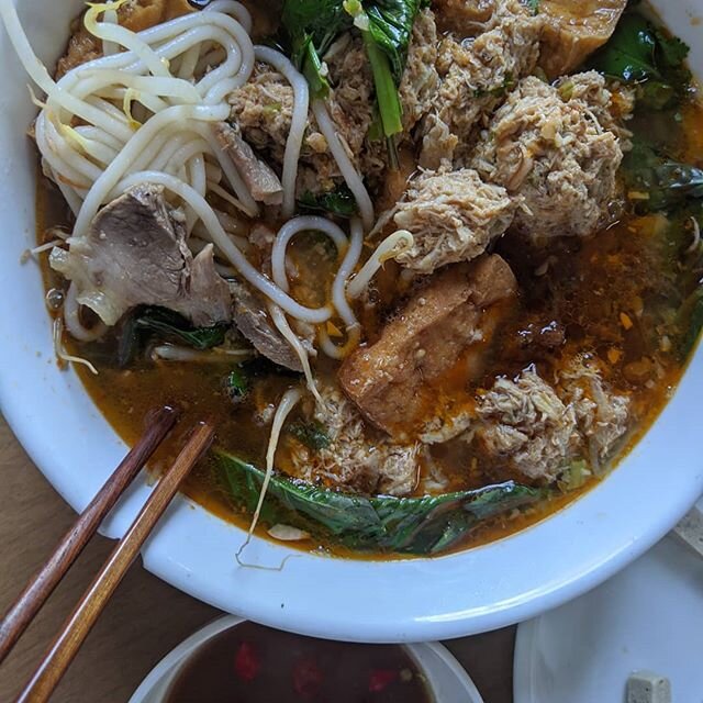 B&uacute;n b&ograve; Huế