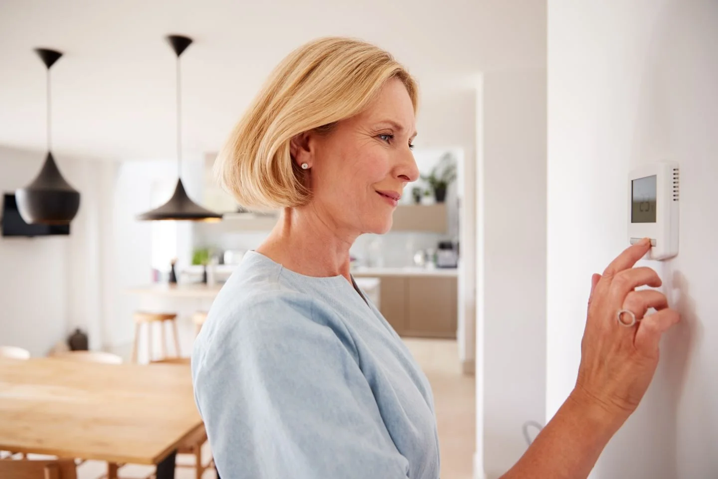 Setting Your Thermostat for Comfort and Efficiency