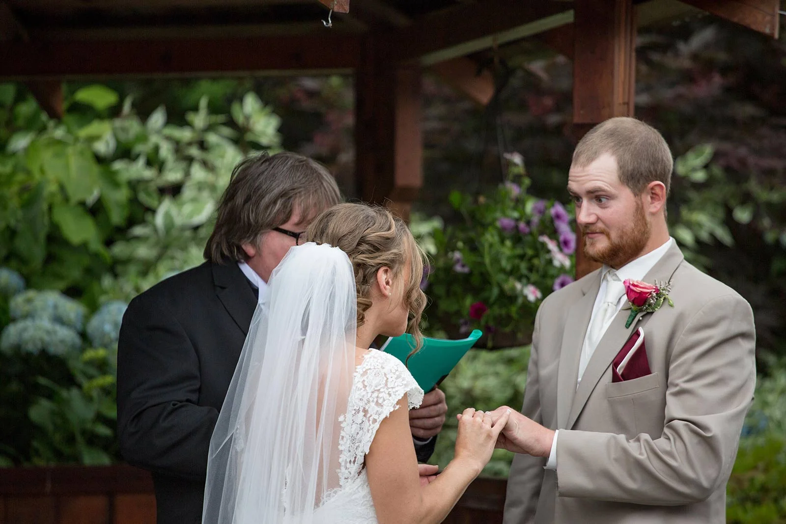 Best Seattle Wedding Photographers Entwined Weddings