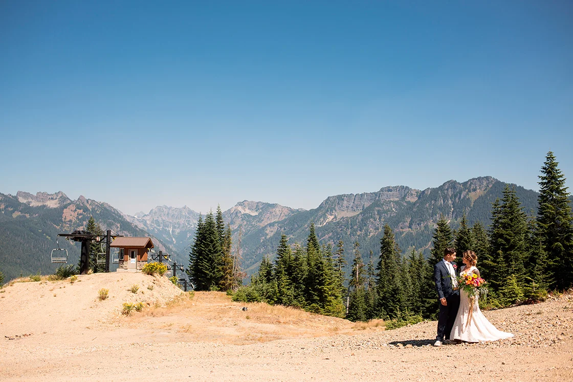Silver Fir Lodge Snoqualmie Pass Seattle Wedding Photography