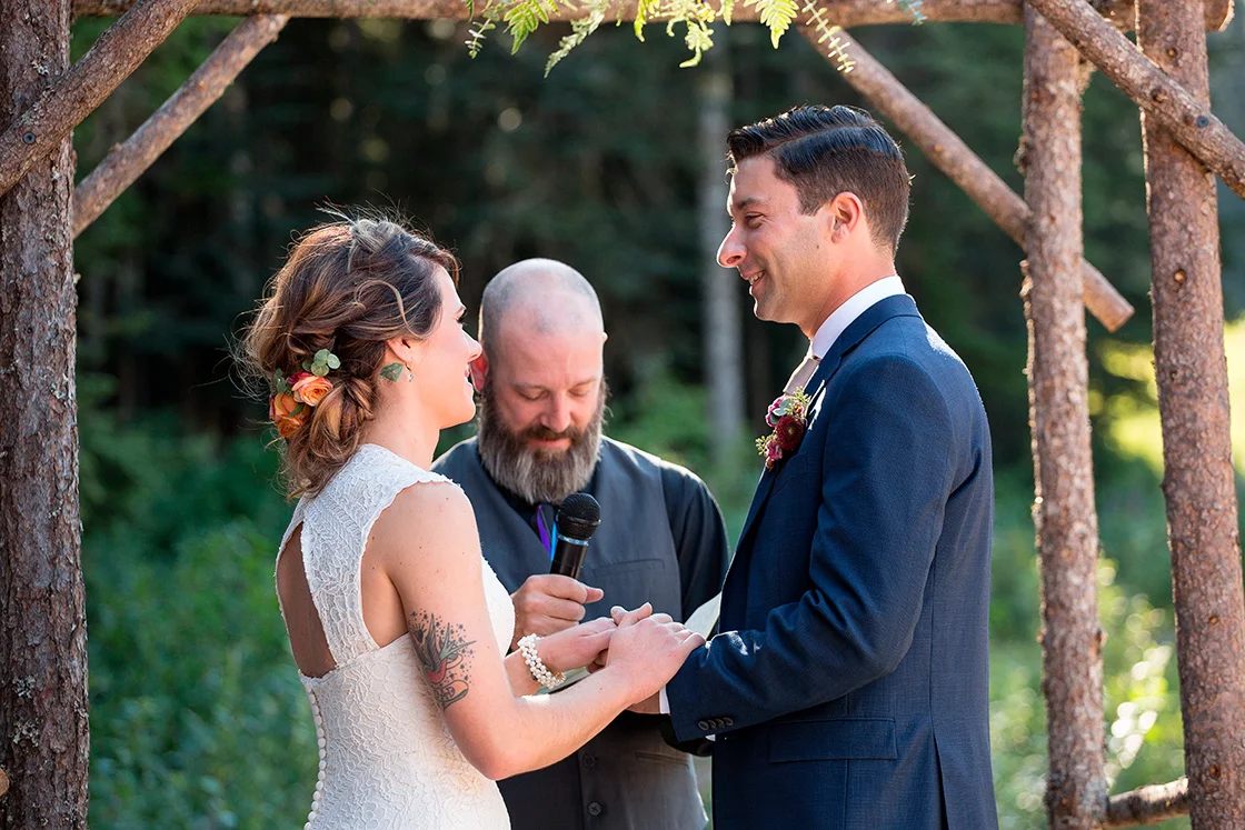 Silver Fir Lodge Snoqualmie Pass Seattle Wedding Photography